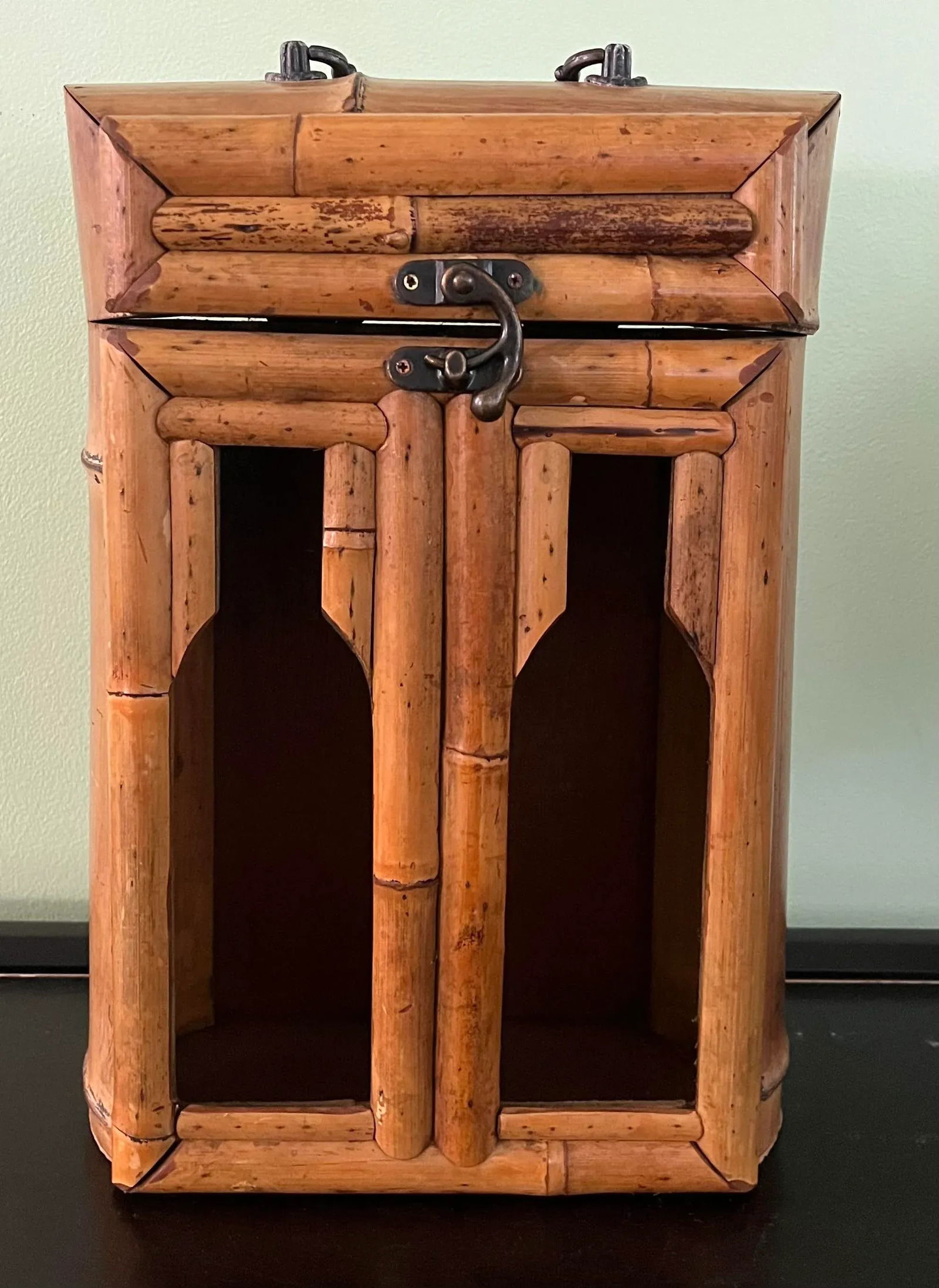 1960s Bamboo Double Wine Bottle Carrier - 7