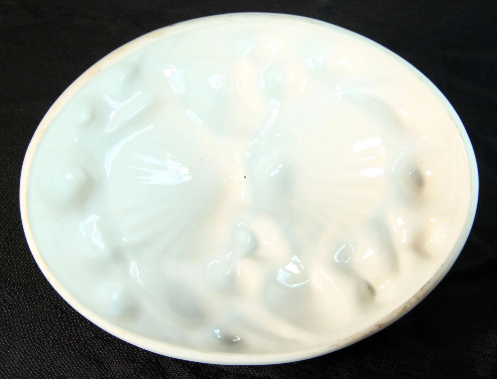 Vintage Majolica Ceramic Shellfish Lidded Casserole Serving Bowl - 9