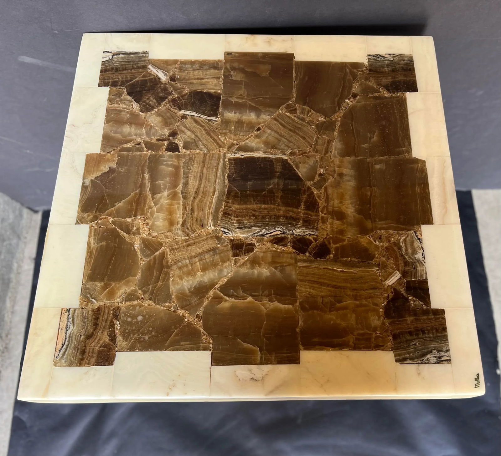 1960 Vintage Signed Muller of Mexico Onyx Pedestal/Side Table. - 4