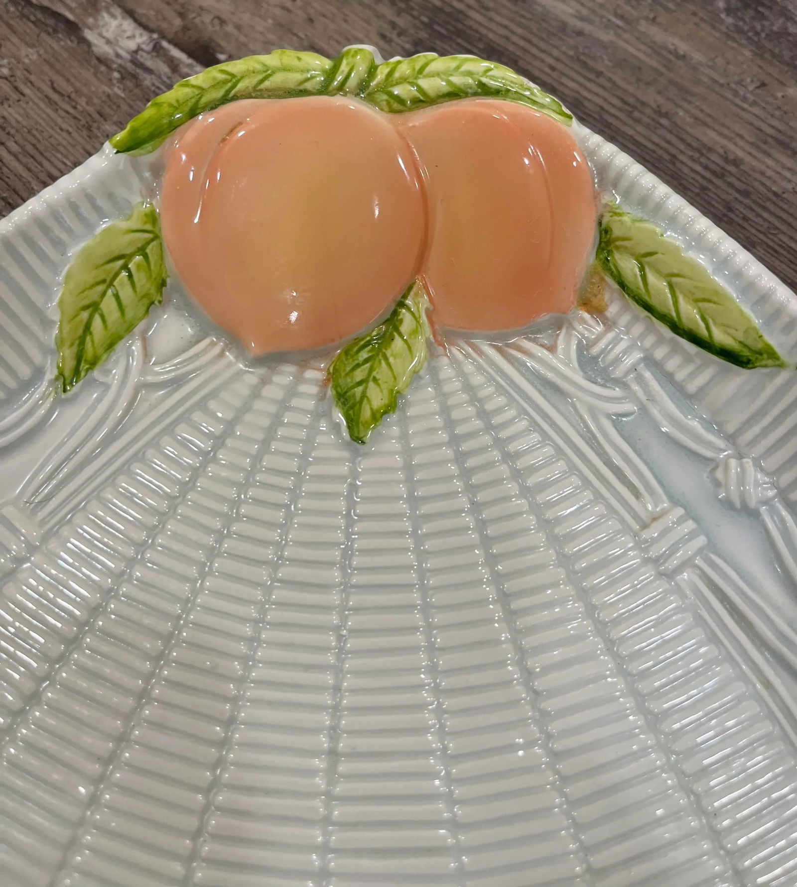 1960s Georges Briard Peach Small Serving Plate - 2