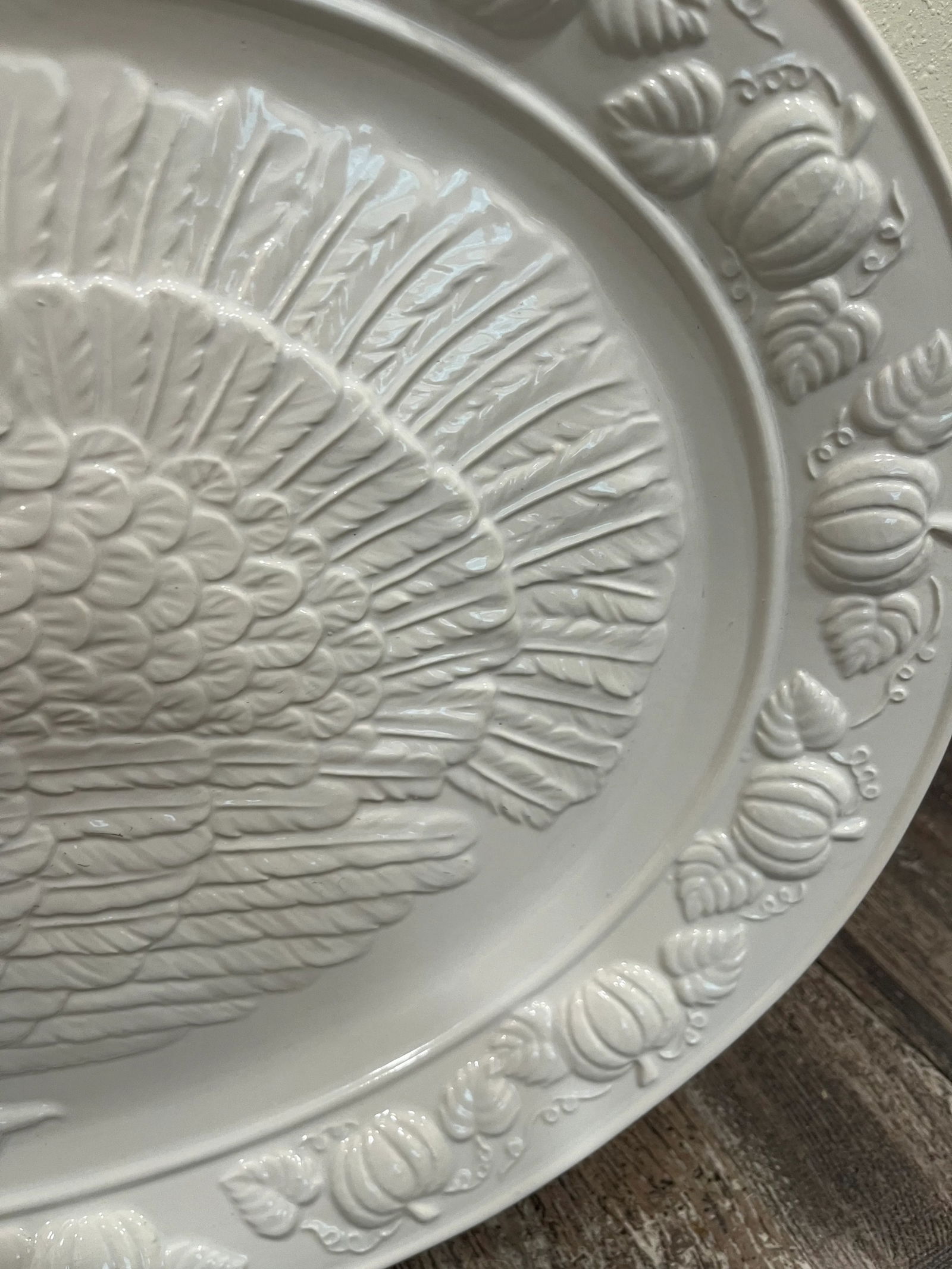 1980s Large White Ceramic Turkey Platter - 4
