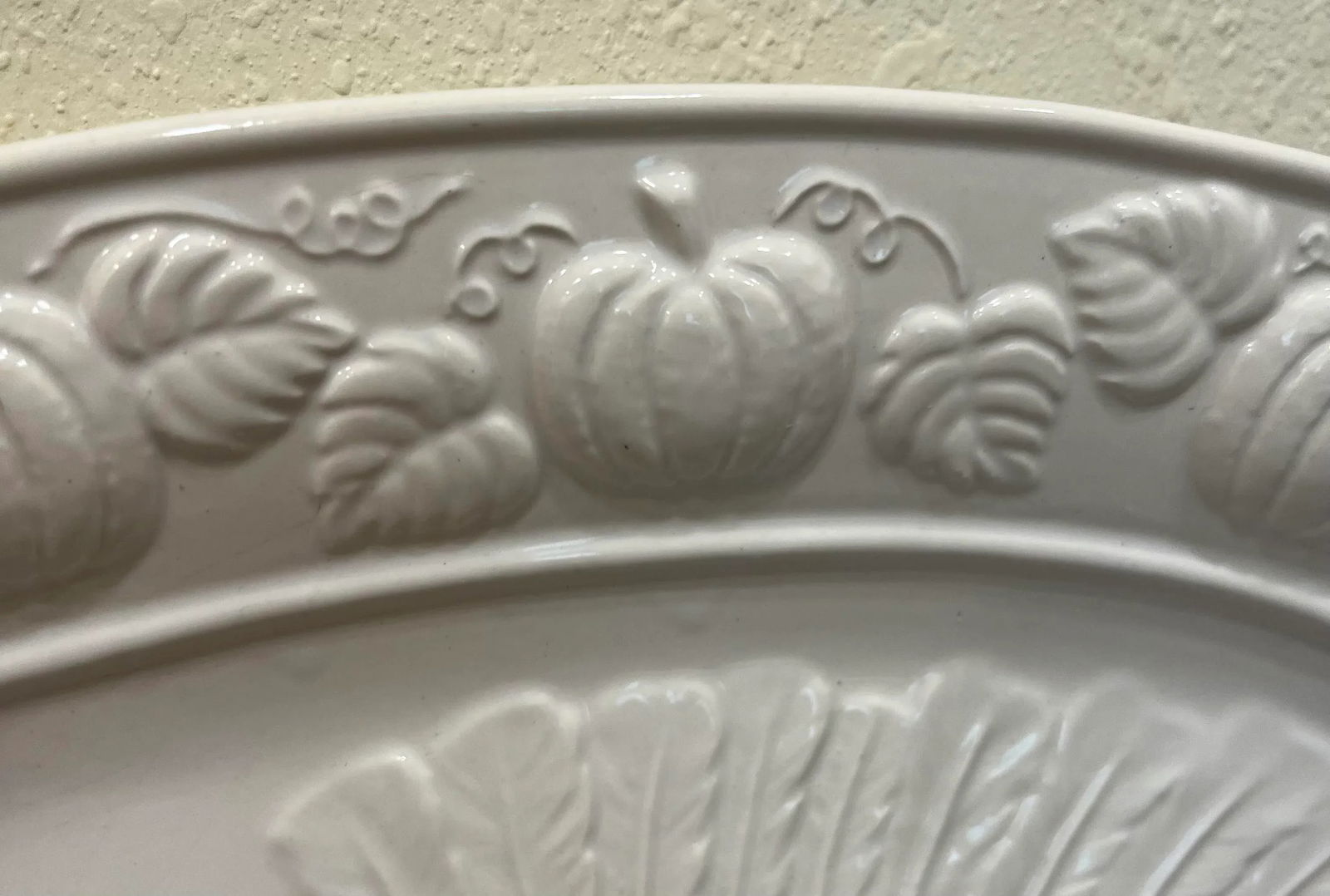 1980s Large White Ceramic Turkey Platter - 5