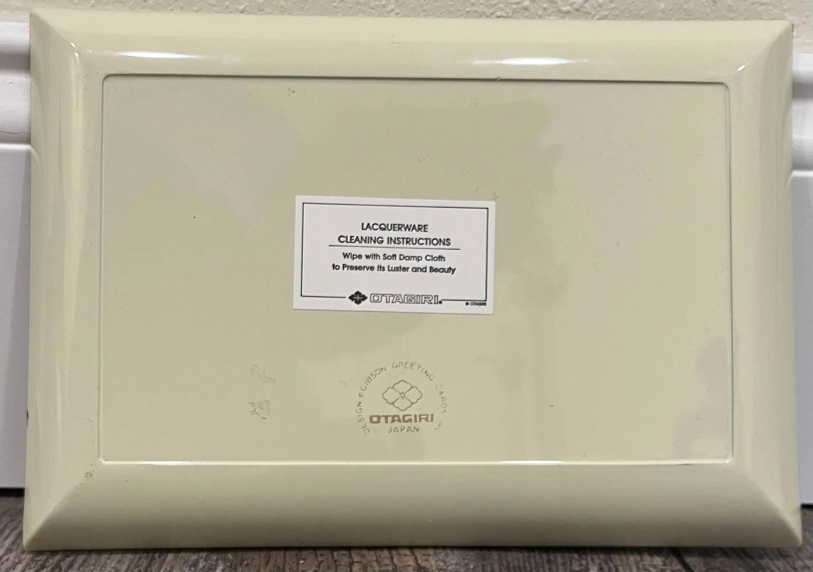 1980s Petite Otagiri Lacquerware Christmas Tray - 3