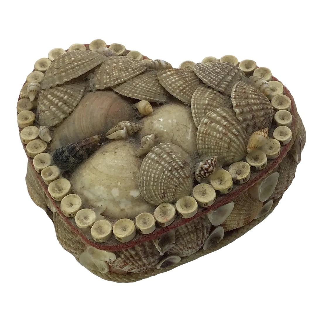 Shell Jewelry Box Vintage Heart Seashell Encrusted Jewelry Trinket Box: Vintage heart shaped box with encrusted seashells This cute souvenir of Holly Beach heart box dates to 1985 from Louisiana There is some wear and imperfections on the bottom All the shells appear to