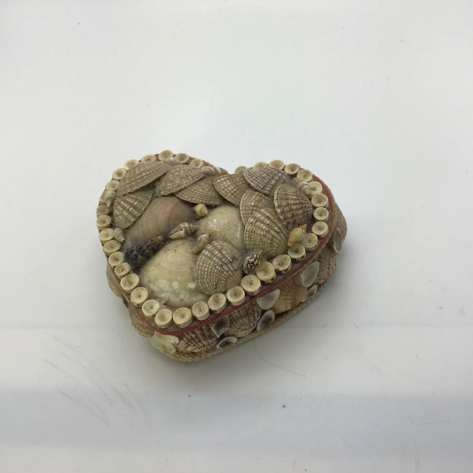 Shell Jewelry Box Vintage Heart Seashell Encrusted Jewelry Trinket Box - 2