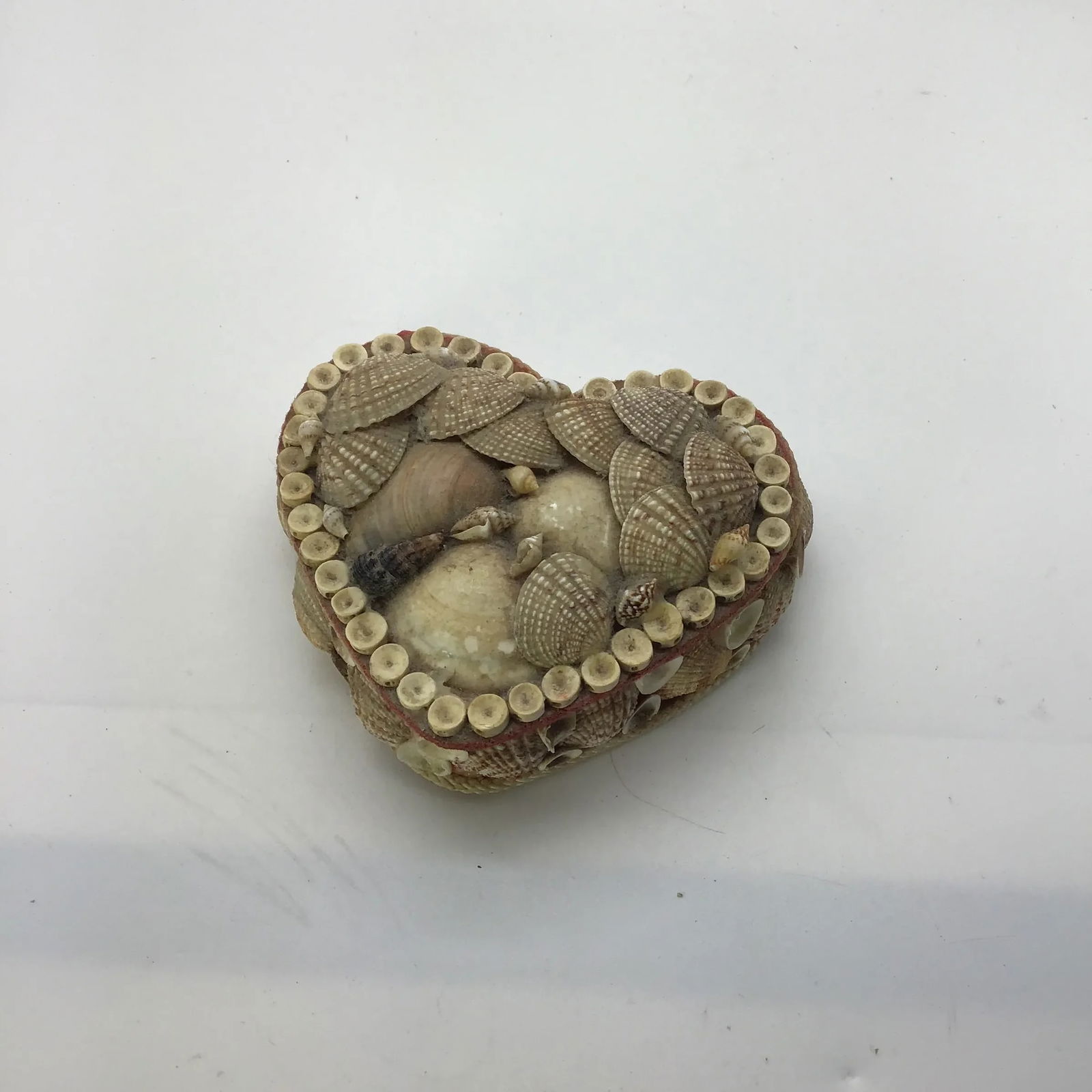 Shell Jewelry Box Vintage Heart Seashell Encrusted Jewelry Trinket Box - 3
