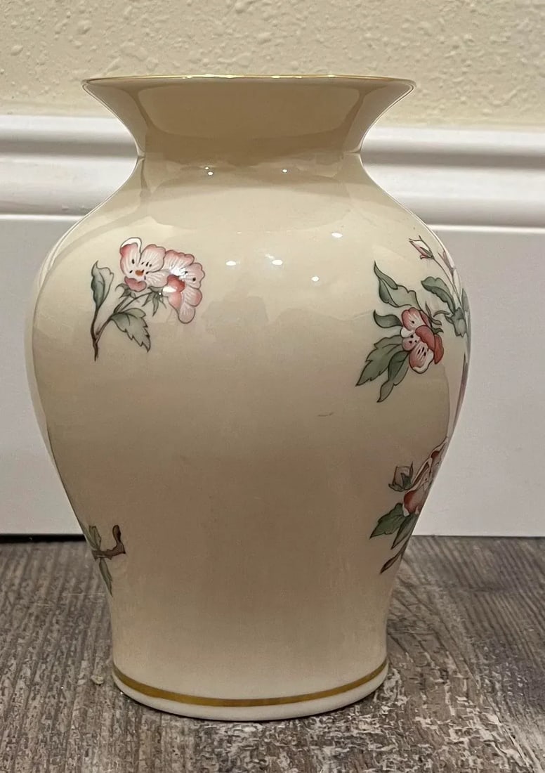 1980s Lenox Serenade Floral Vase - 2