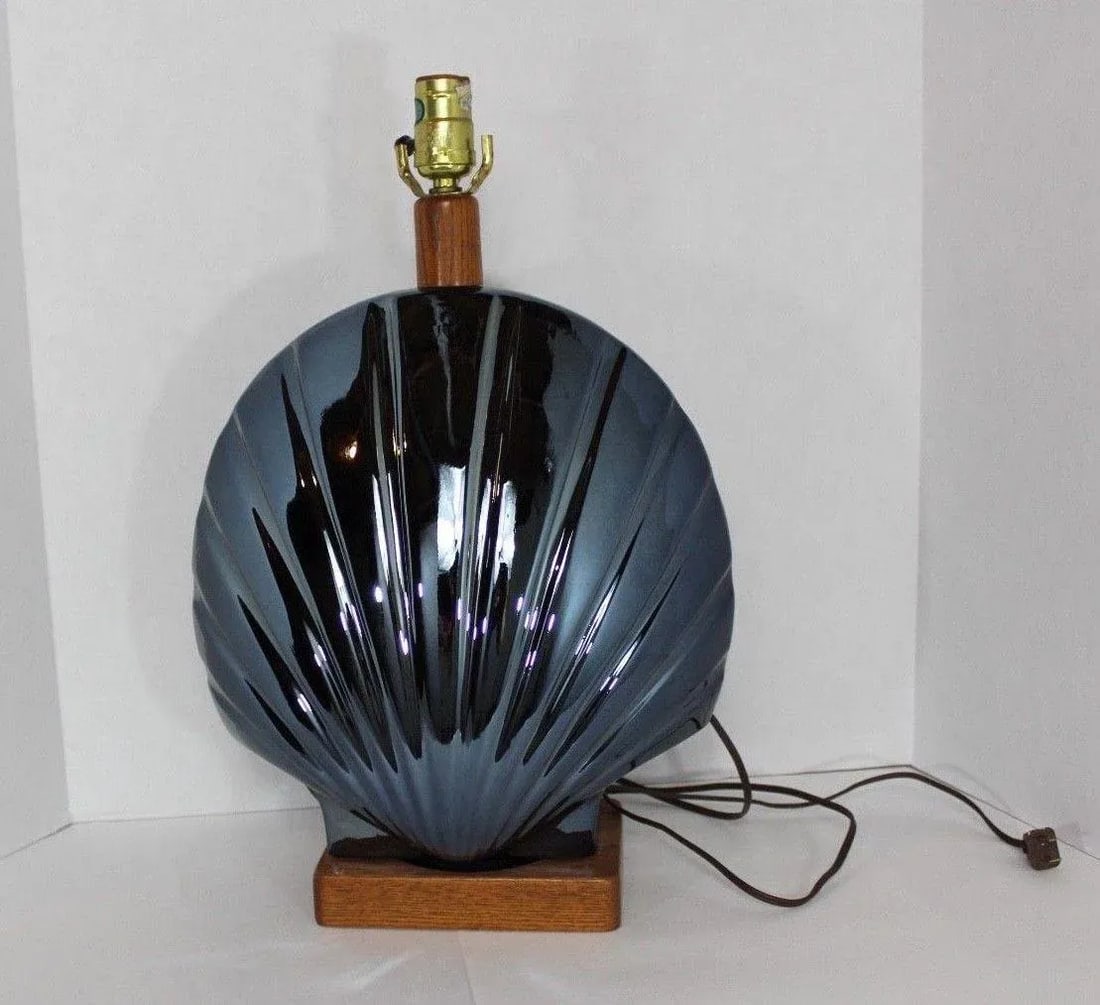 1950s Vintage Art Deco Style Large Metallic Blue Shell Table Lamp - 10
