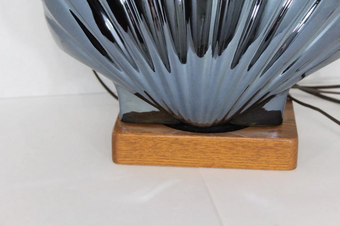 1950s Vintage Art Deco Style Large Metallic Blue Shell Table Lamp - 6