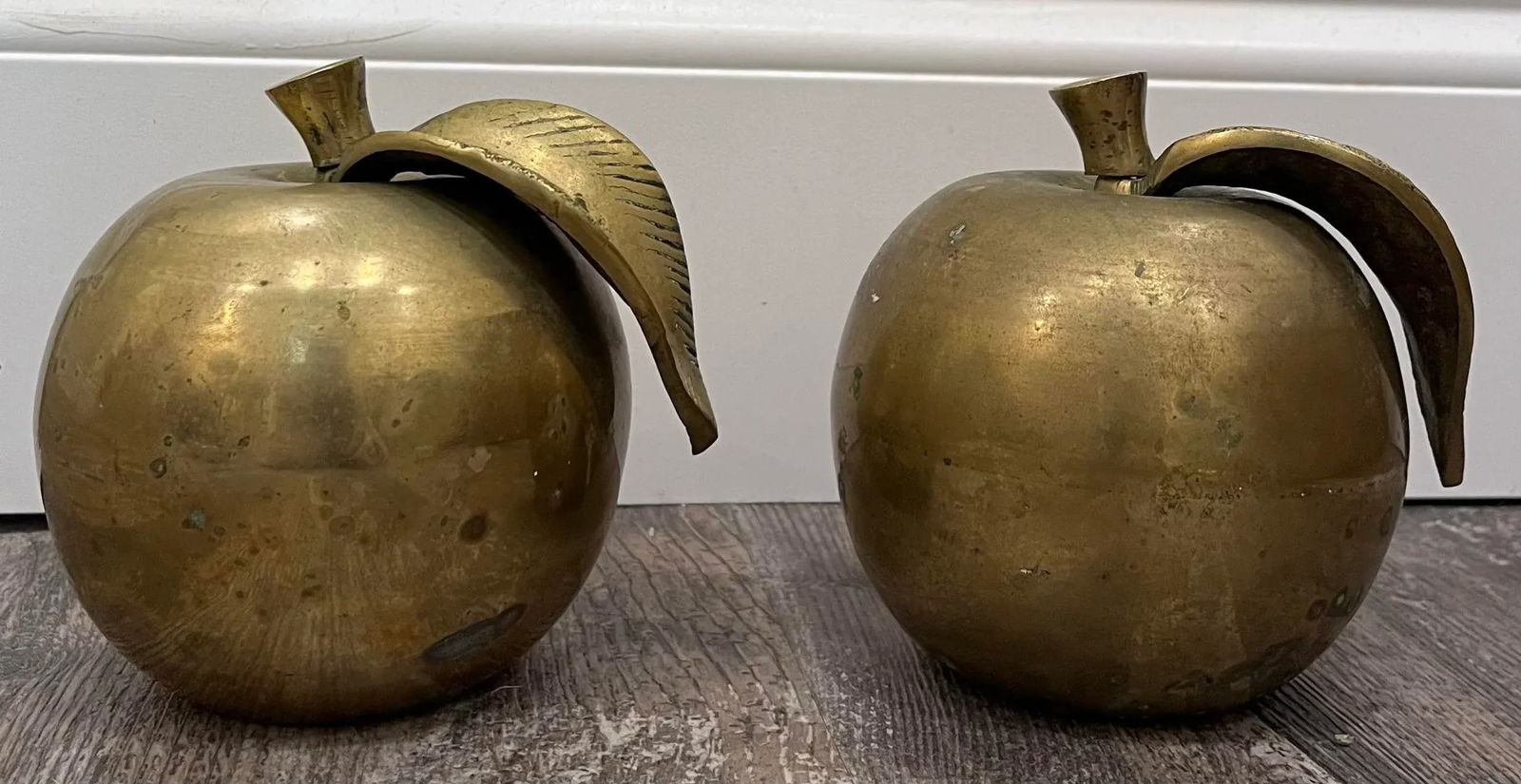 Mid Century Solid Brass Apples- a Pair - 5