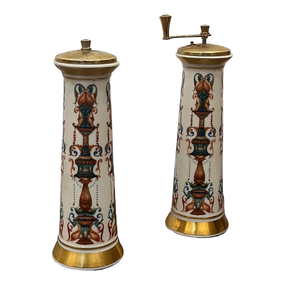 1970s Lenox 24k Lido Pattern Salt and Pepper Mill- Set of 2: Beautiful patterns on this 1970s discontinued Lenox Lido Collection salt shaker and pepper grinder. So unique, so fun and adds a little pop of color and pattern to your tabletop! Hand embellished