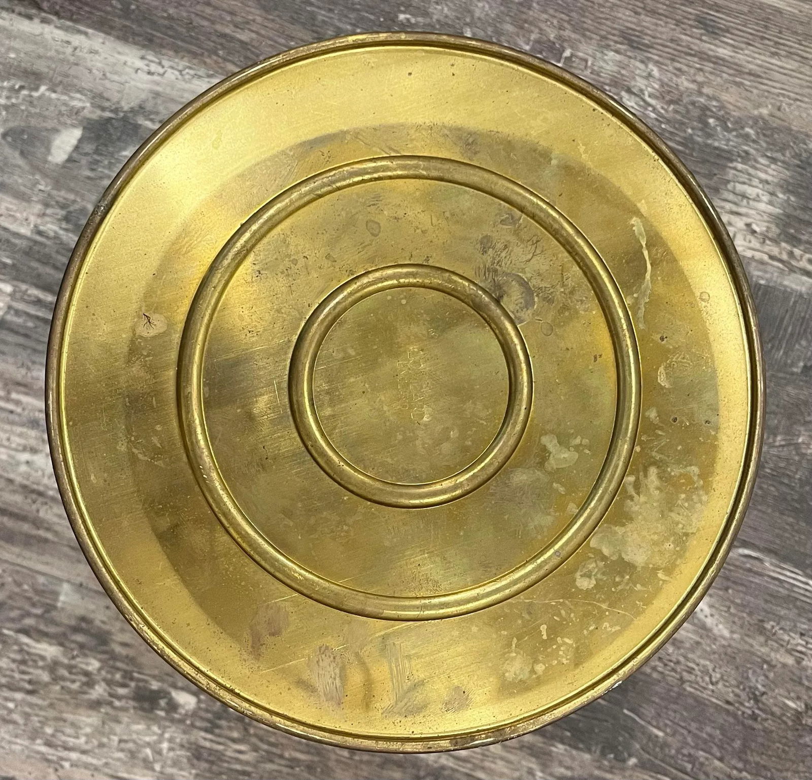 Lombard England Hammered Brass Lion Head Planter - 9