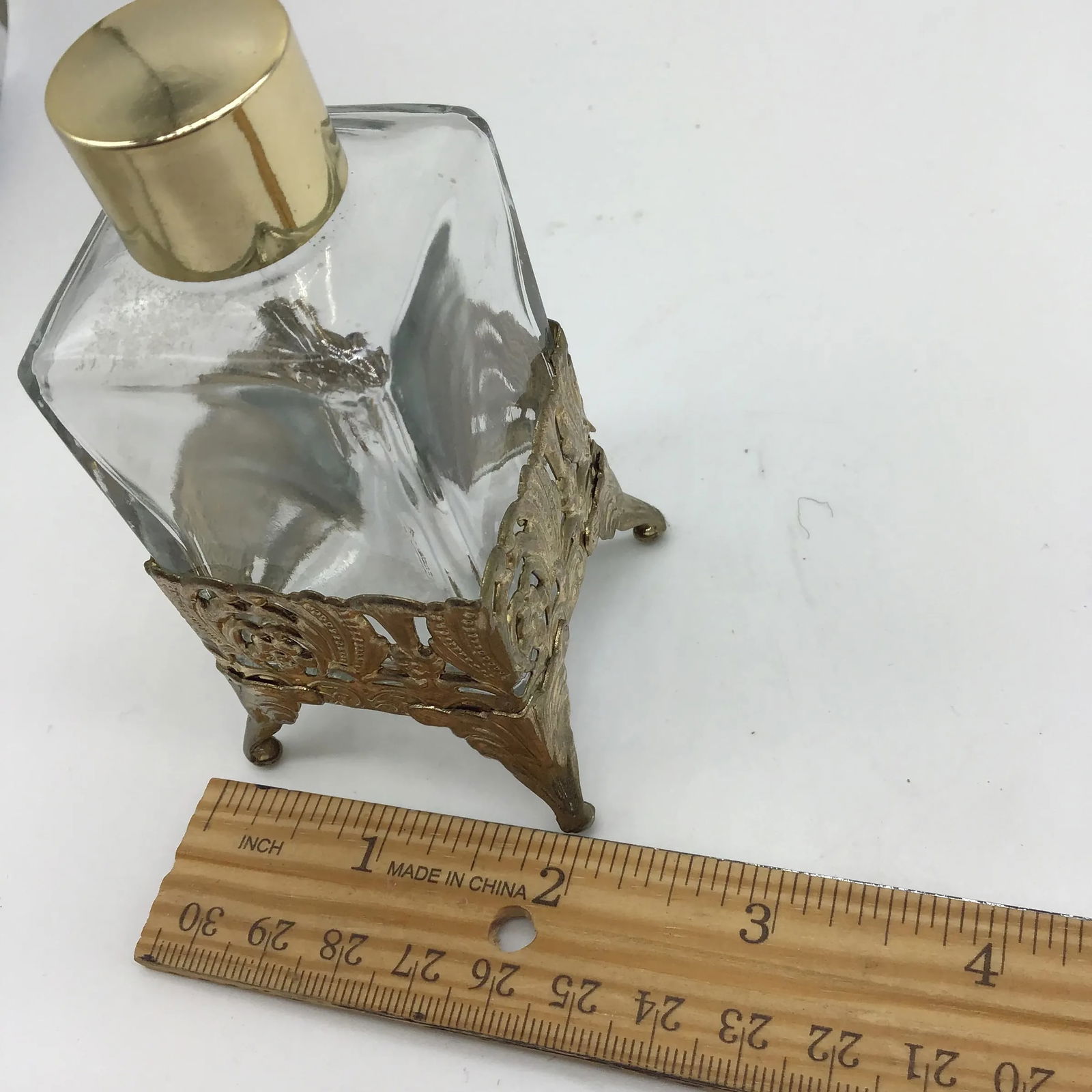 Hollywood Regency Vanity Set Vintage 1950s Ormolu Filigree Gold Gilt Vanity Set Perfume Bottles, Ova - 6