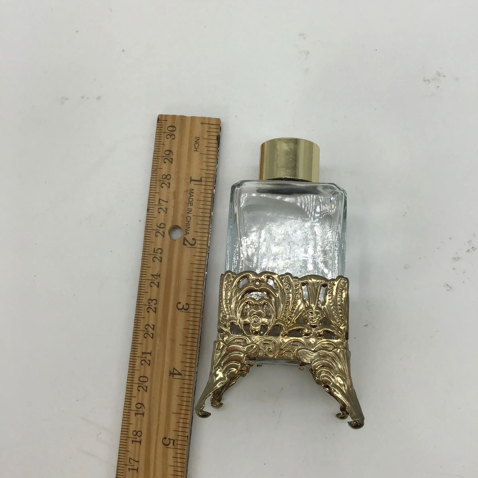 Hollywood Regency Vanity Set Vintage 1950s Ormolu Filigree Gold Gilt Vanity Set Perfume Bottles, Ova - 7