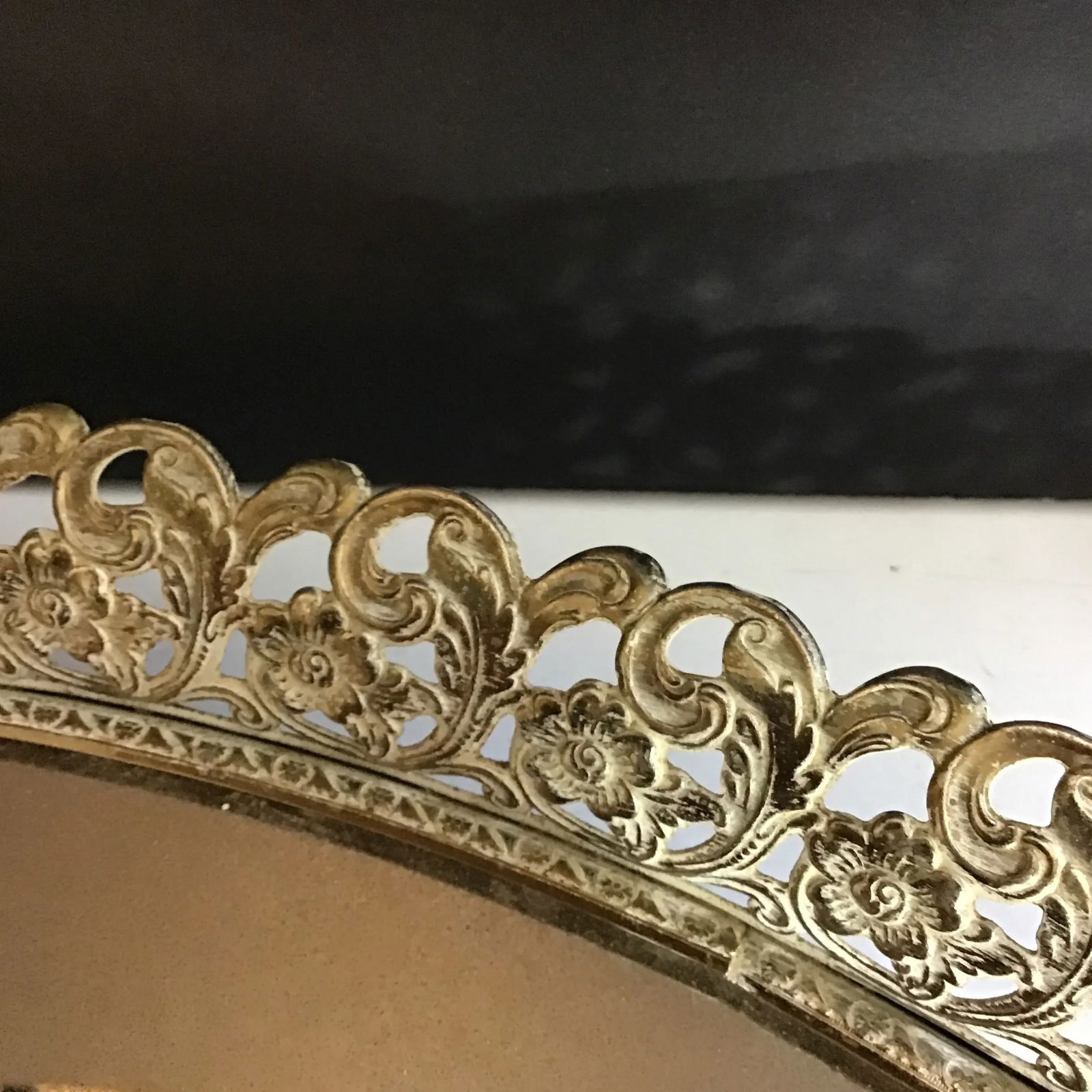 Hollywood Regency Vintage Mid-Century Modern Oval Gold Brass Filigree Ornate Vanity Tray With Mirror - 2