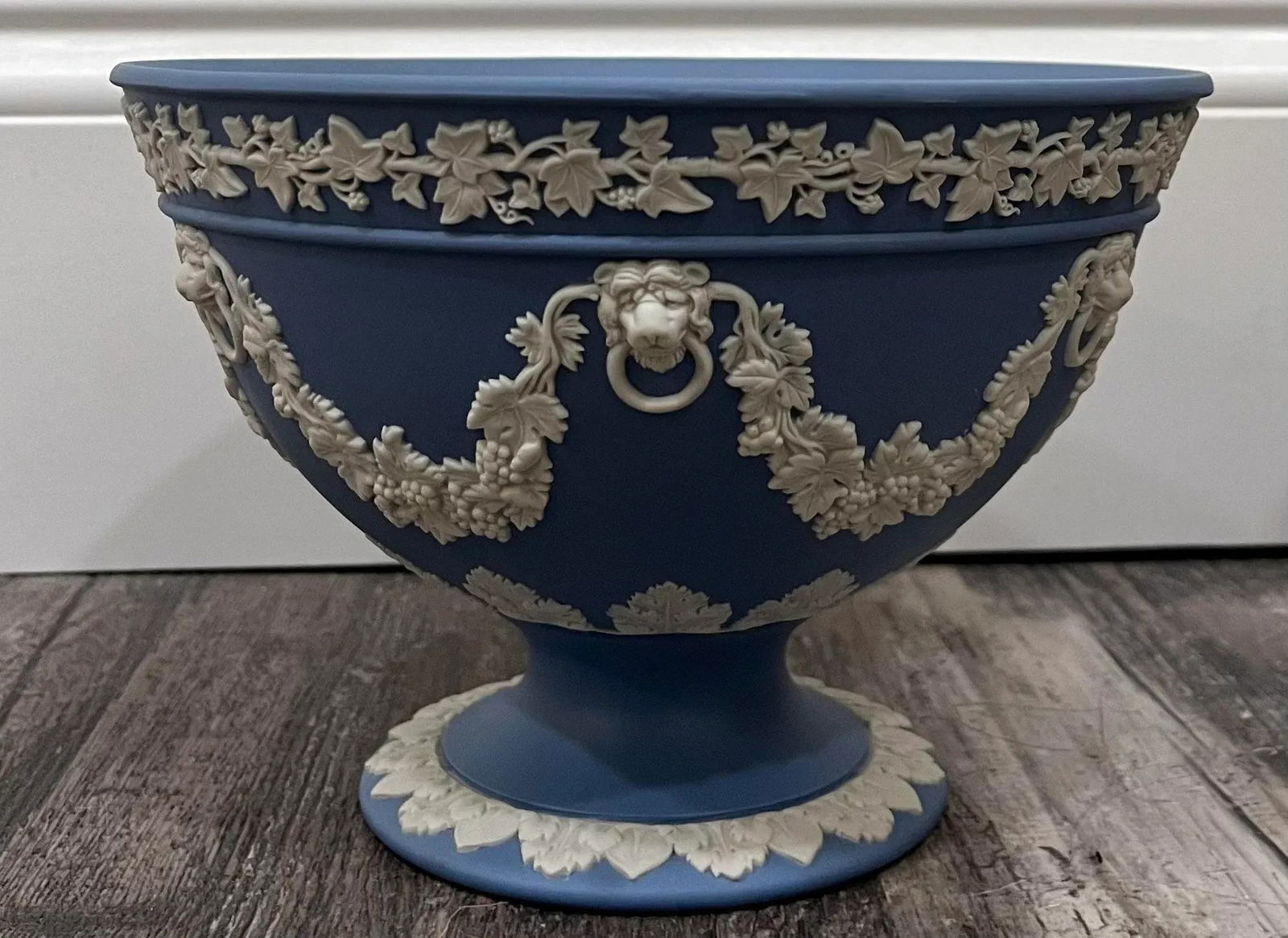 Wedgwood Blue Jasperware Footed Compote Circa 1910-1920s - 2
