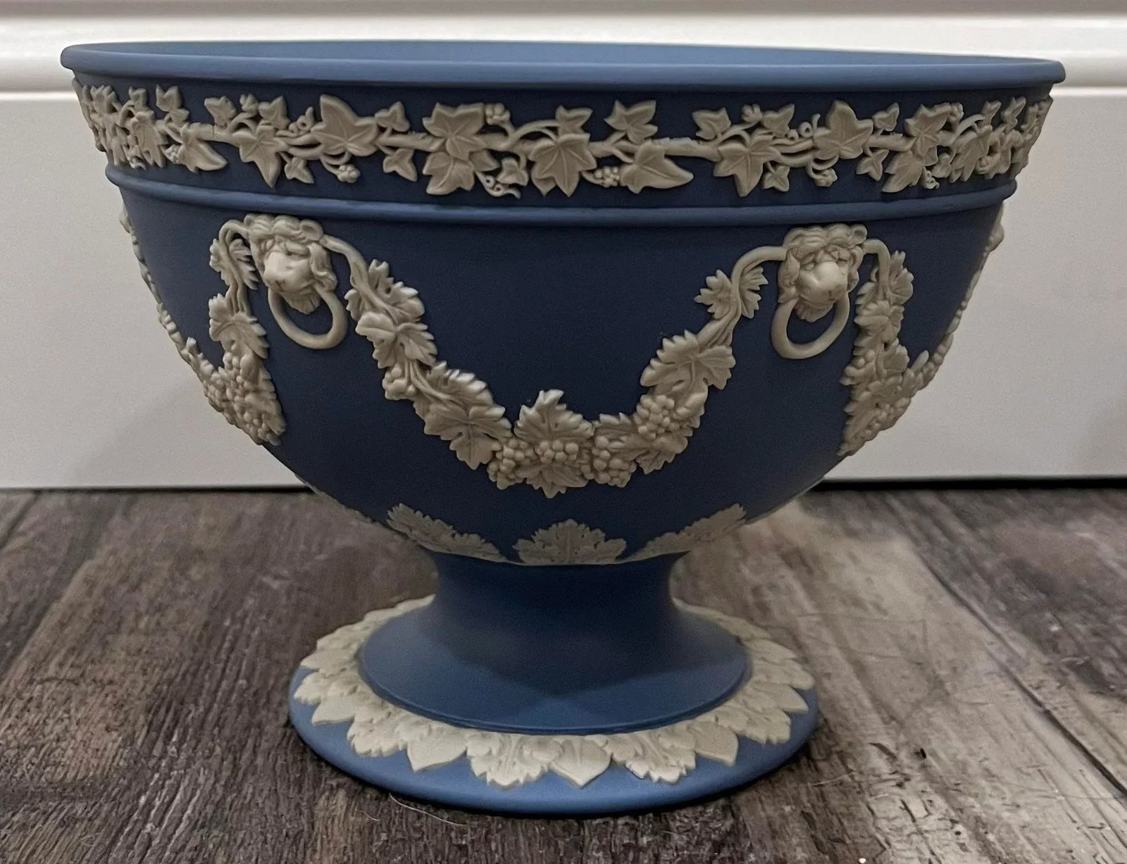 Wedgwood Blue Jasperware Footed Compote Circa 1910-1920s - 3
