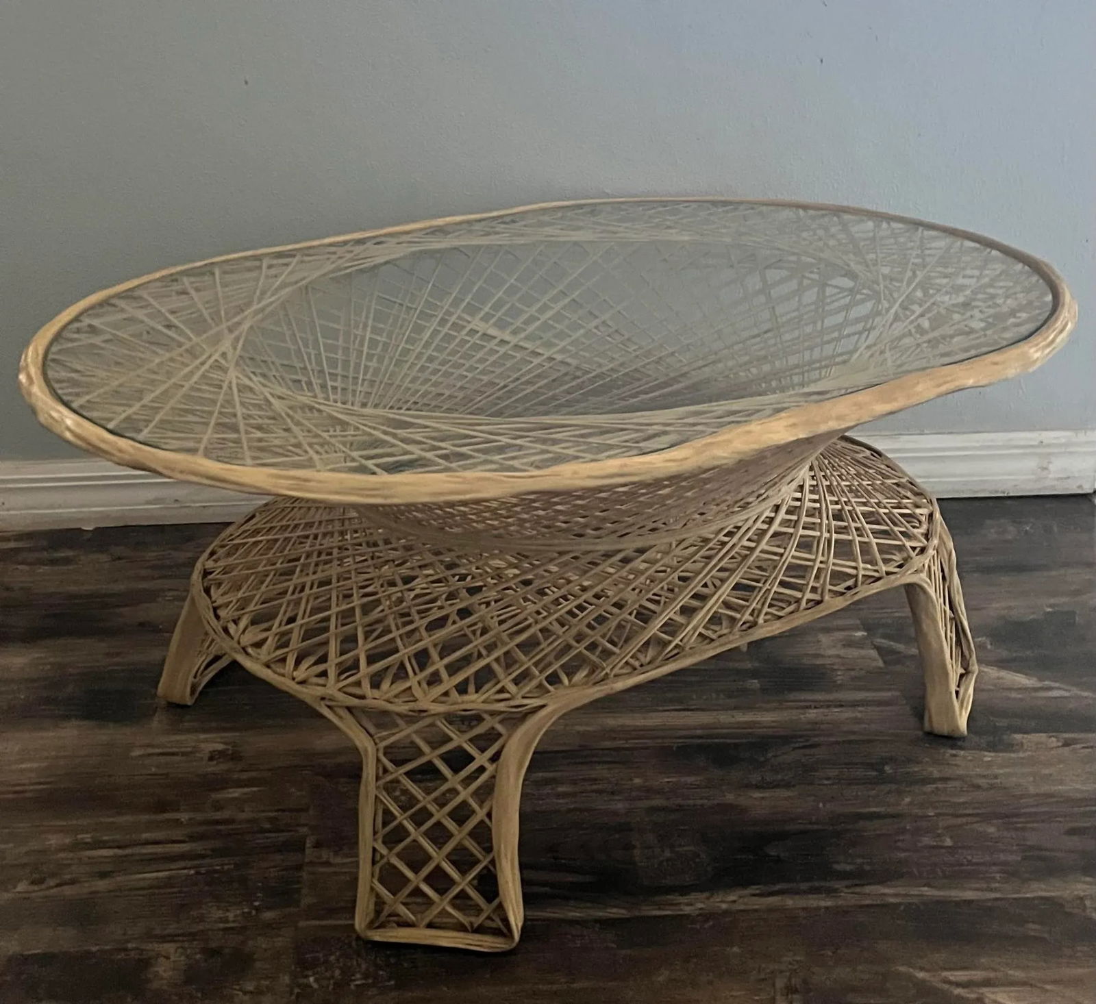 1960s Mid Century Attributed to Russell Woodard Spun Fiberglass Coffee Table - 4