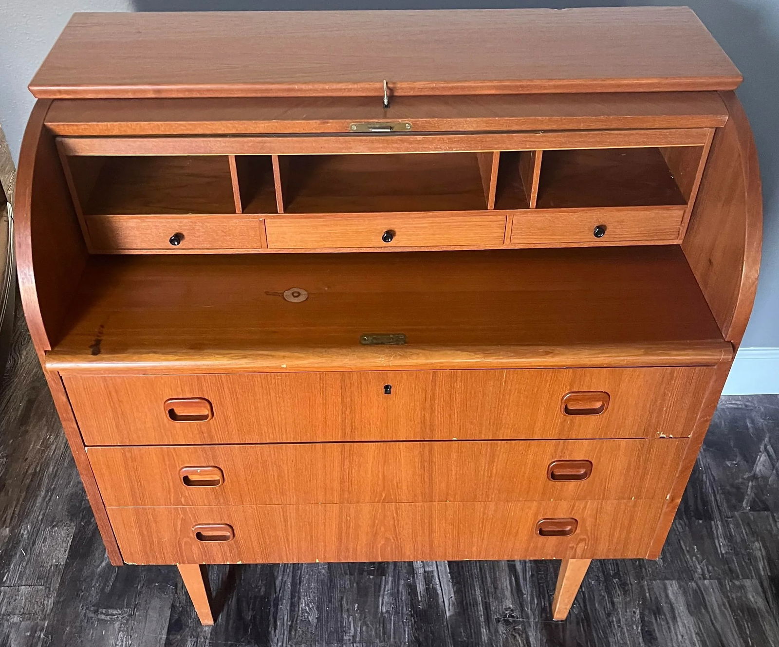 1960s Egon Ostregaard Danish Teak Rolltop Secretary Desk - 4