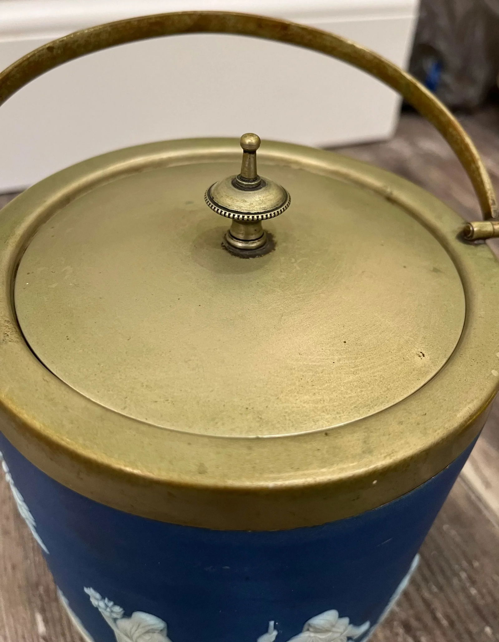 Wedgwood Ice Bucket, Circa 1915 - 6