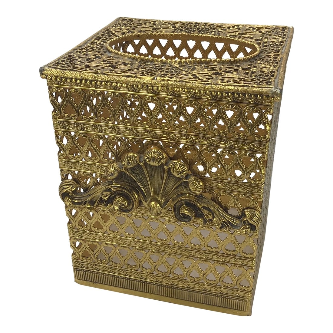 1970s Matson Stylebuilt Shell Motif Hollywood Regency Mid-Century Modern Gold Ormolu Filigree Square: Vintage Mid century modern MCM gold tone filigree square tissue box Matson Stylebuilt Hollywood Regency style Tissue box with a shell motif Boutique tissue box Classic tissue box Made in USA 