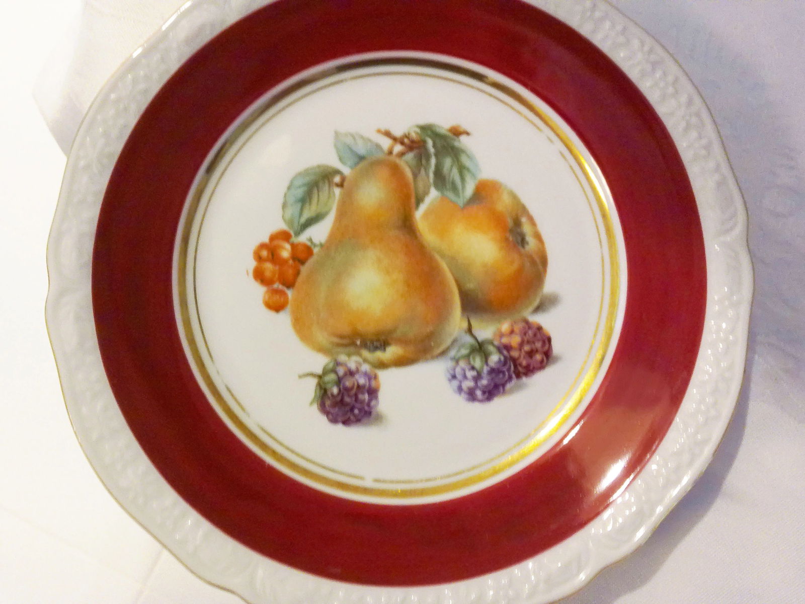 Vintage Imperial Bavaria Fruit Plates, Set of 3 - 3