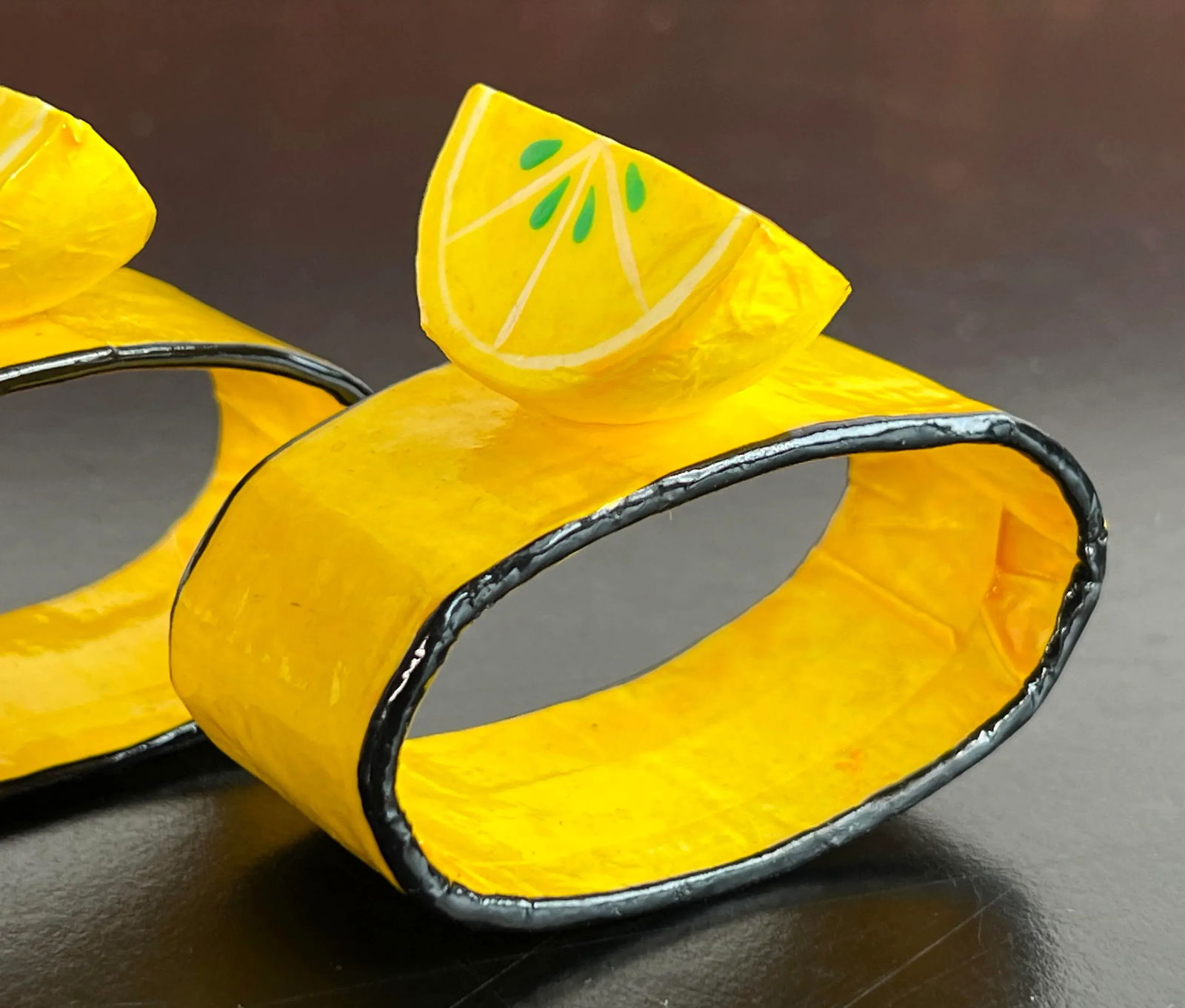 Vintage 1970's Papier Mache Lemon Yellow Napkin Rings - Set of 4 - 3