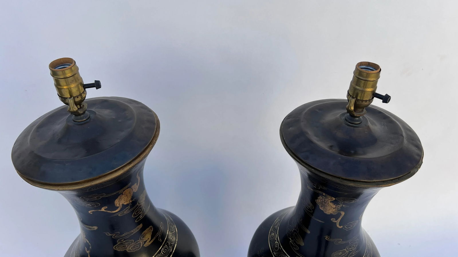 Pair 1970s Large Chinoiserie Papier-Machè Table Lamps - 5