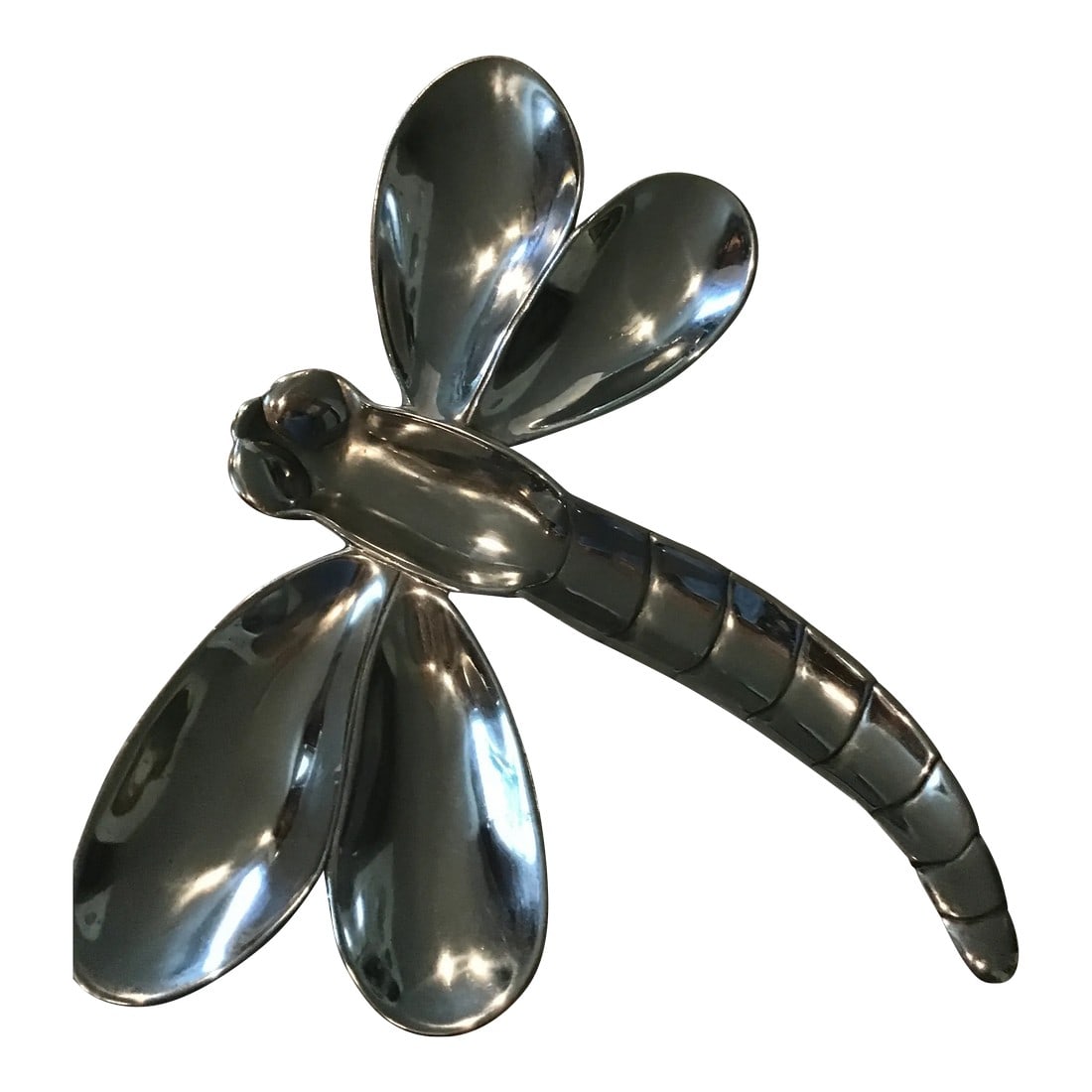 Dragonfly Serving Piece 1980s Mariposa Aluminum Dragonfly Serving Platter, Made in Mexico: Mariposa Aluminum platter for serving snacks or other appetizers. Features a large dragonfly with 5 compartments Made of aluminum Heavy in weight Made in Mexico Great as a serving platter at your next