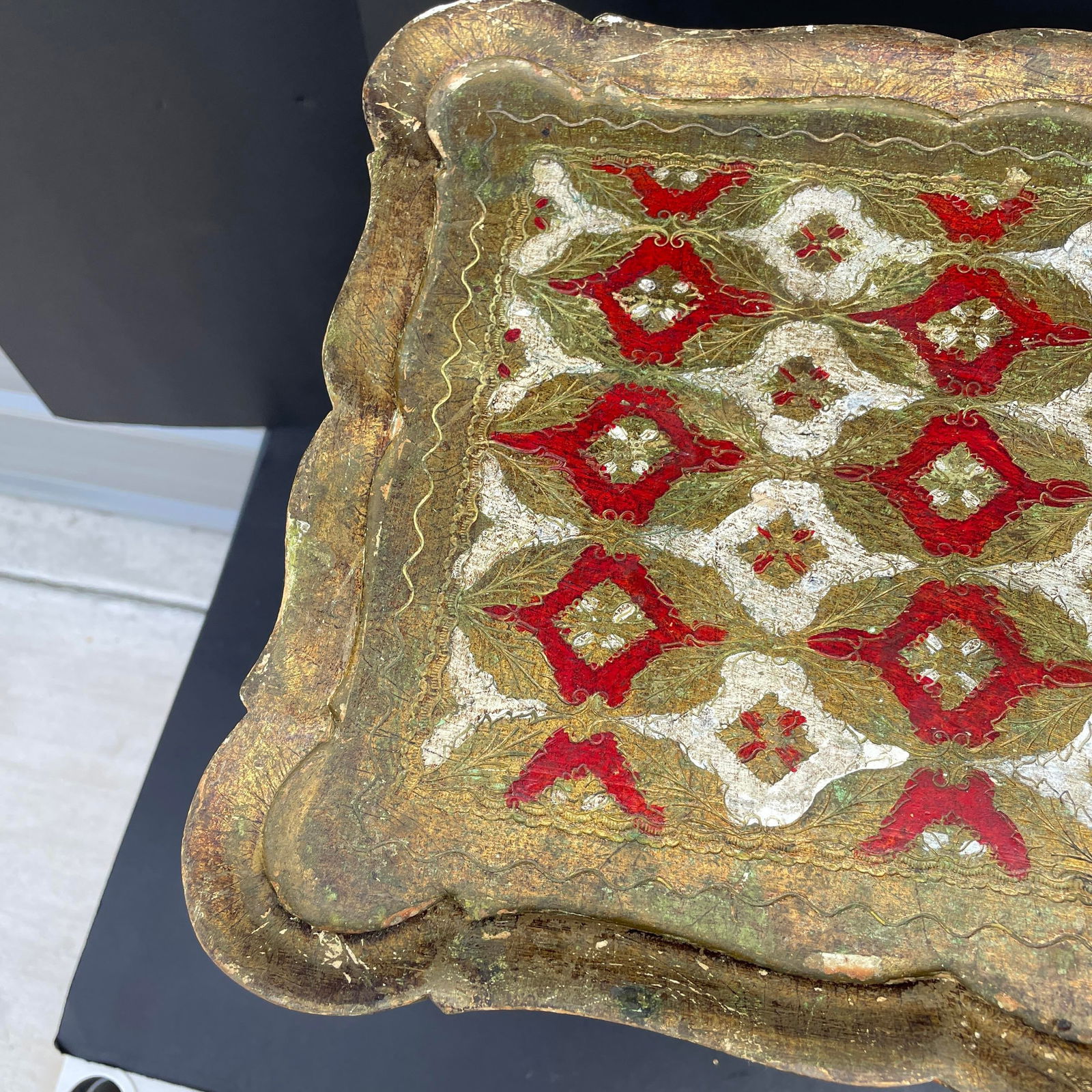 Vintage Italian Florentine Gold Gilt Wooden Side Table - 12