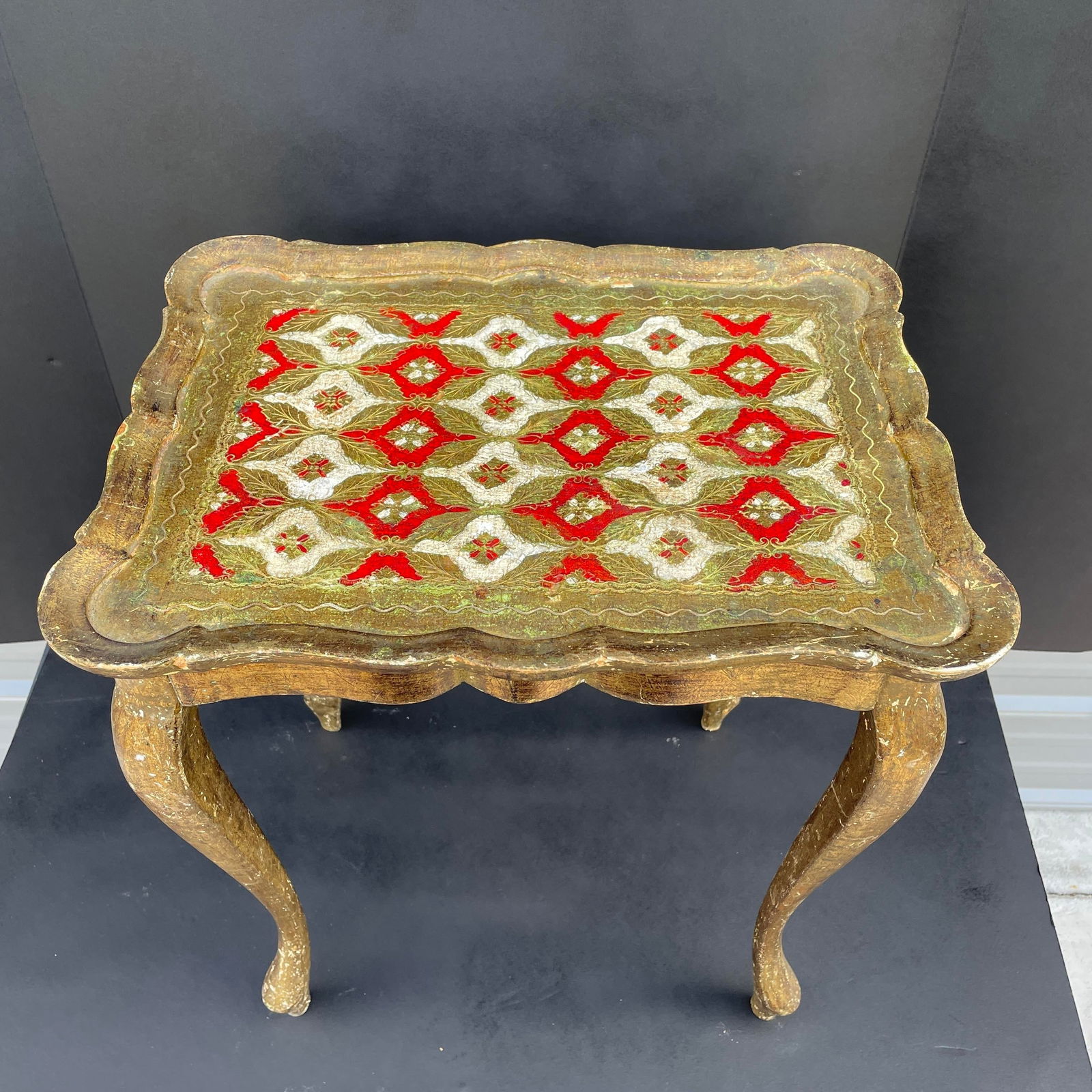 Vintage Italian Florentine Gold Gilt Wooden Side Table - 5