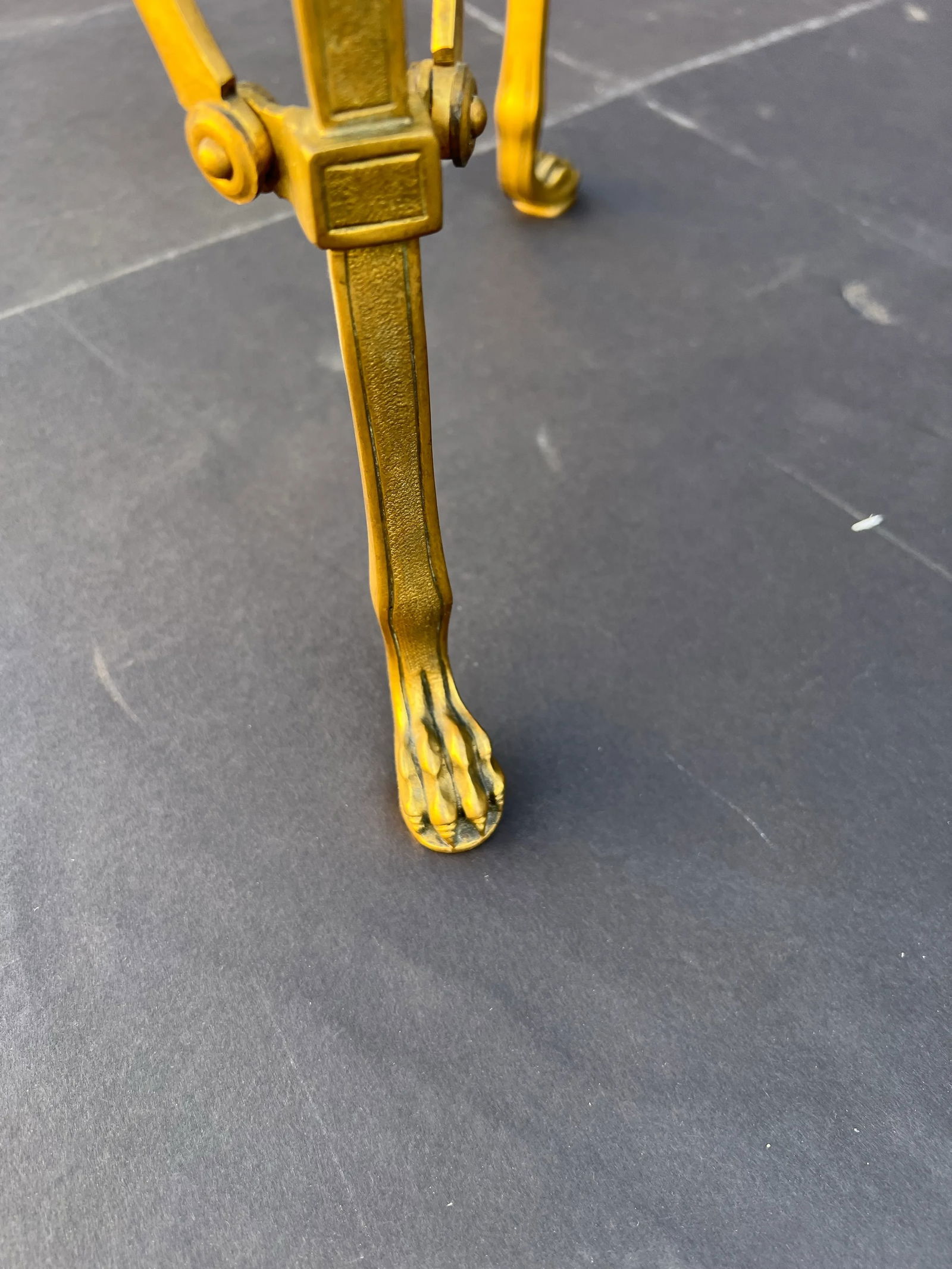 A Pair of French Late 19th Century Neo-Classical Gold Dore Ormolu and White Carrara Marble Gué - 4