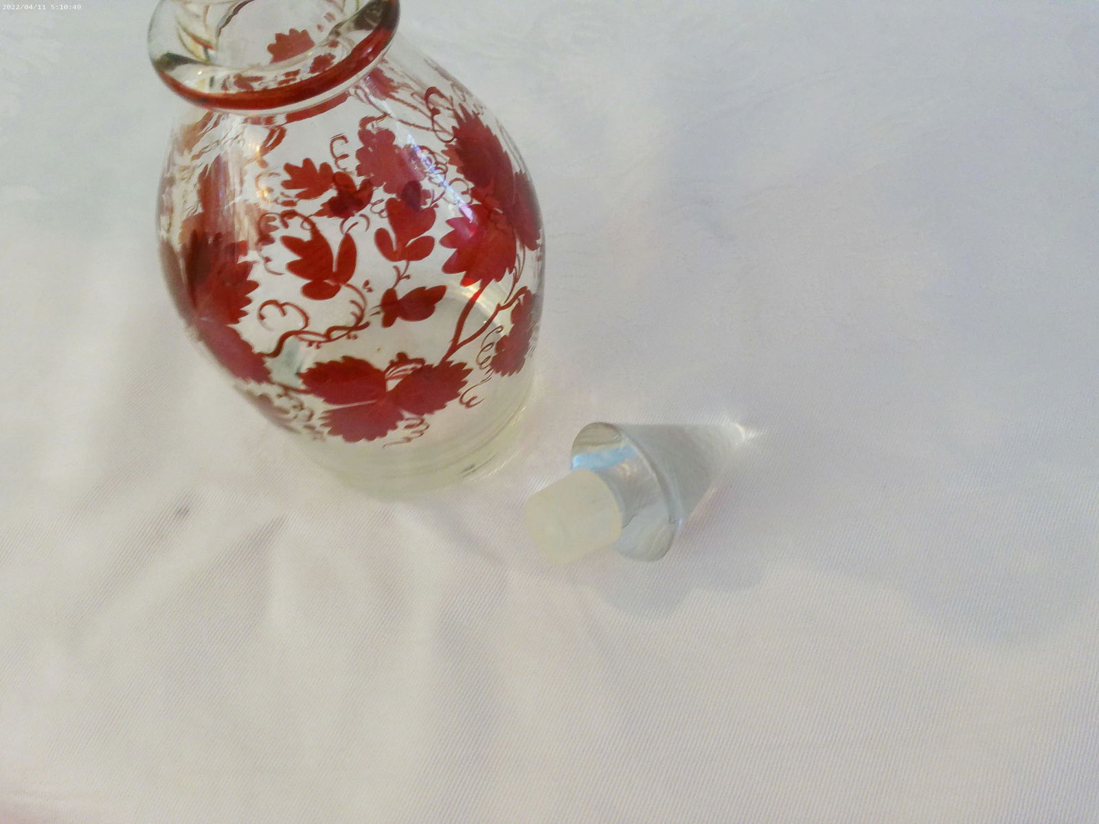 Mid-Century Crystal Grapevine Aperitif Decanter - 3