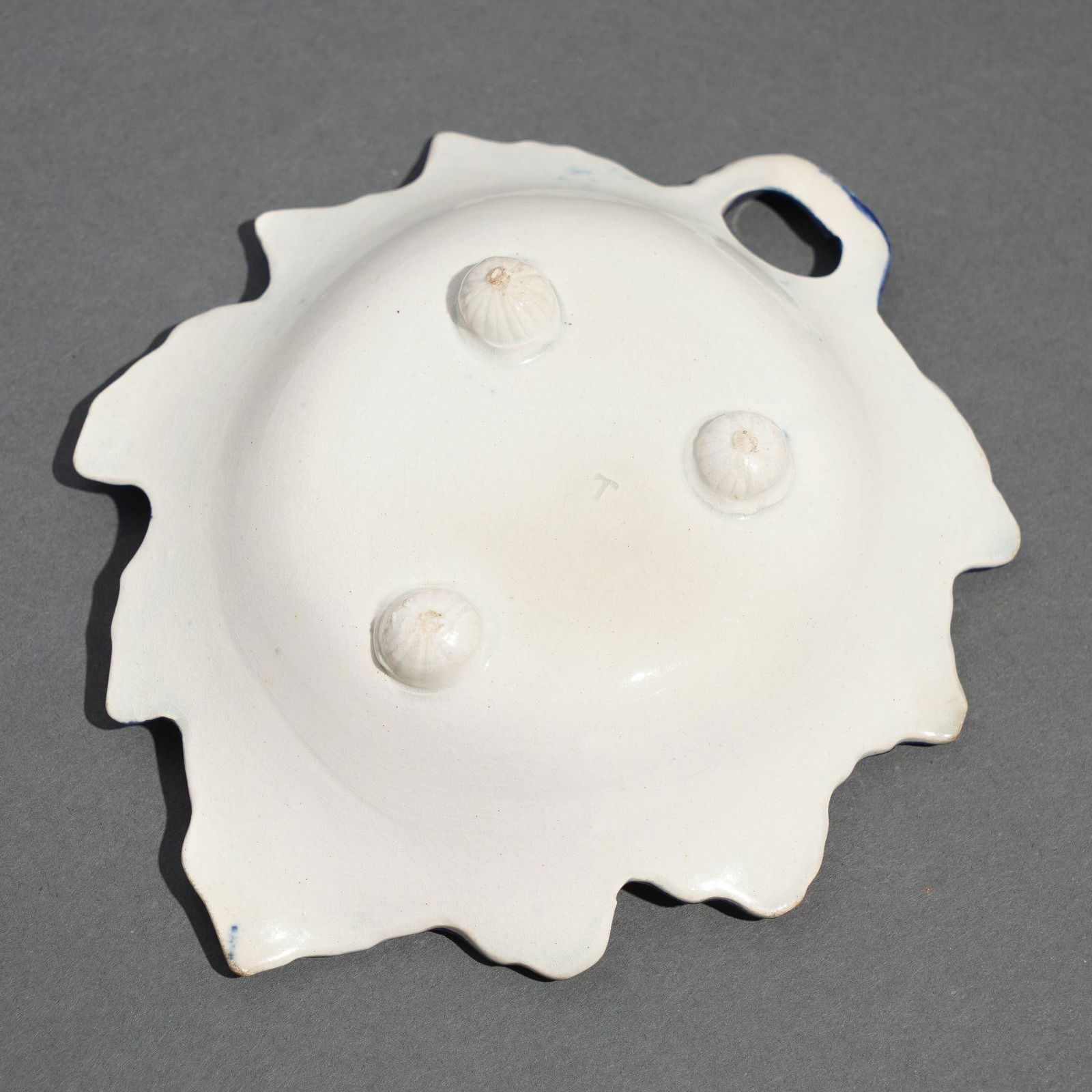 Shell Edge Pearlware Grape Leaf Condiment Dish, C. 1820 - 8