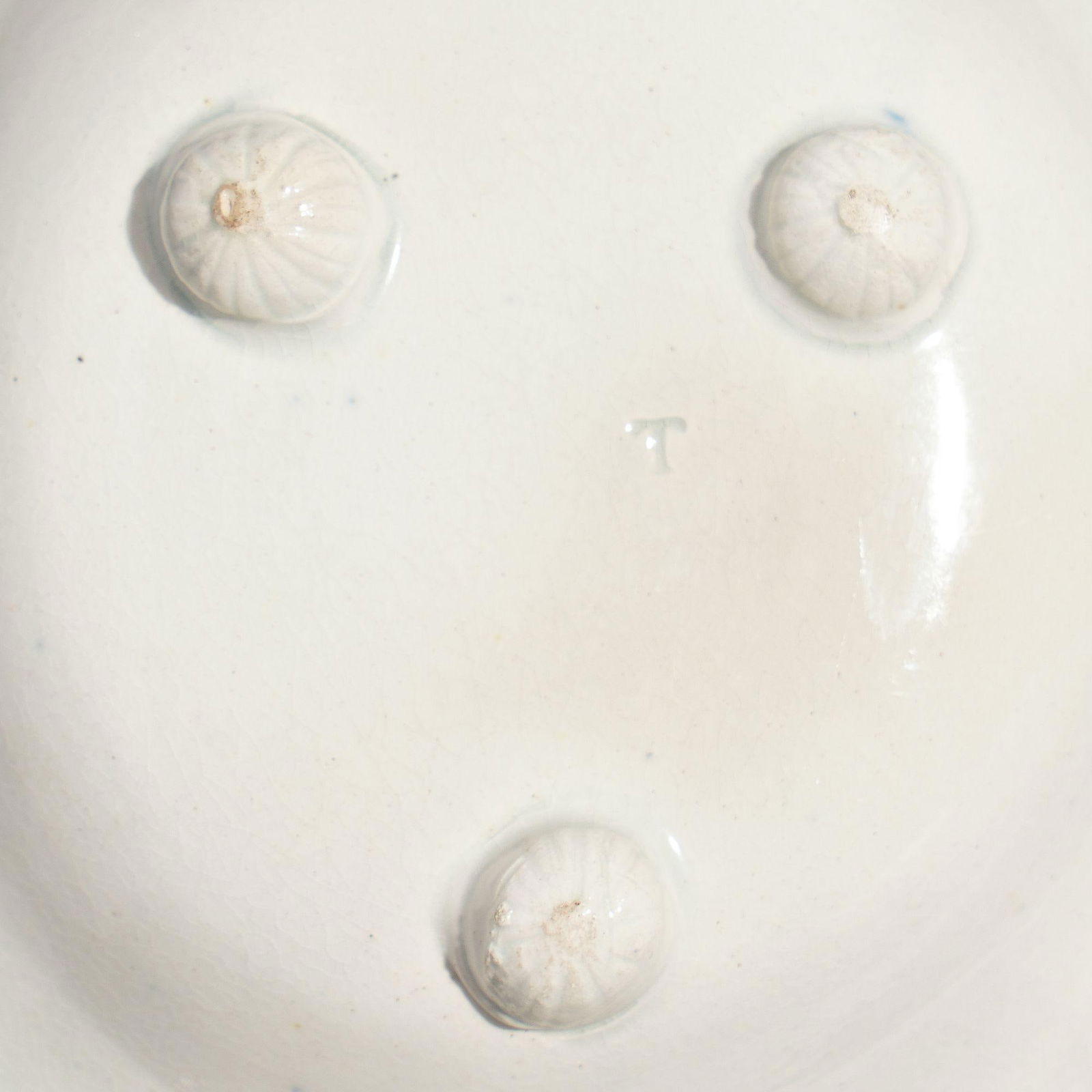 Shell Edge Pearlware Grape Leaf Condiment Dish, C. 1820 - 9