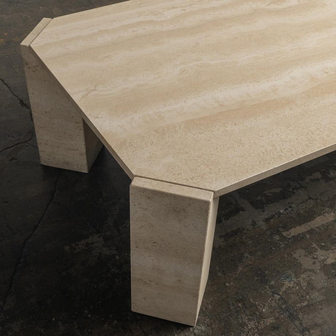 1970s Italian Artisan Travertine Marble Stone Coffee Table Style of Gae Aulente - 7