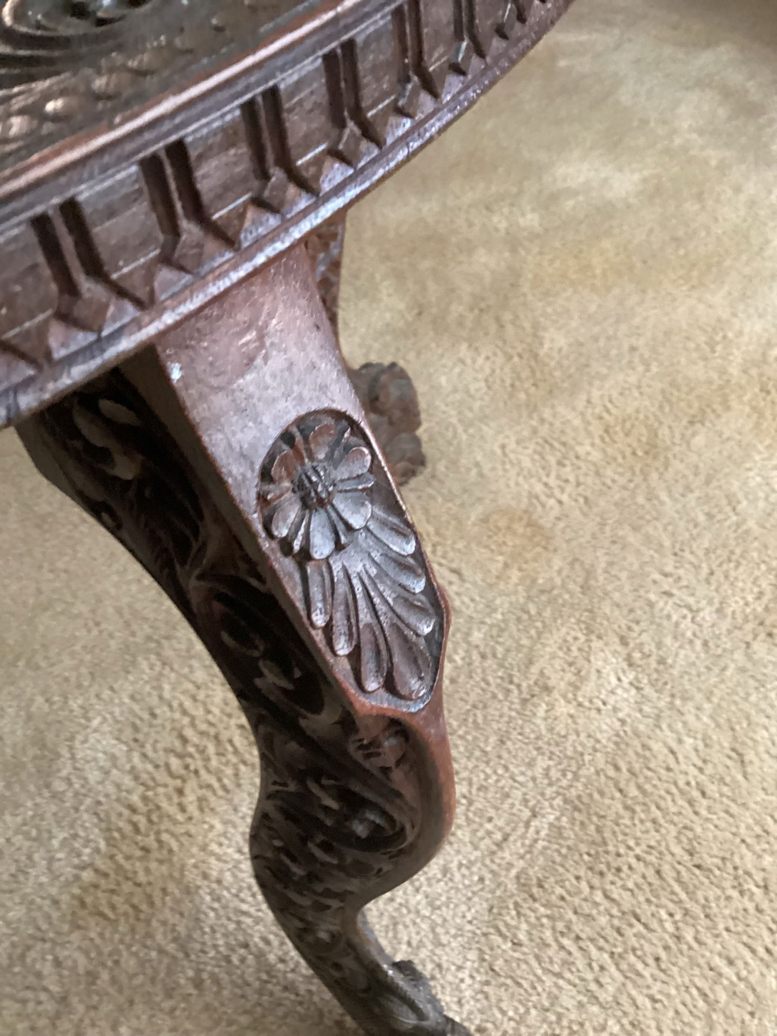 1960s Vintage Anglo-Indian Hand Crafted Hardwood Round Side Table Carved Legs & Top - 4