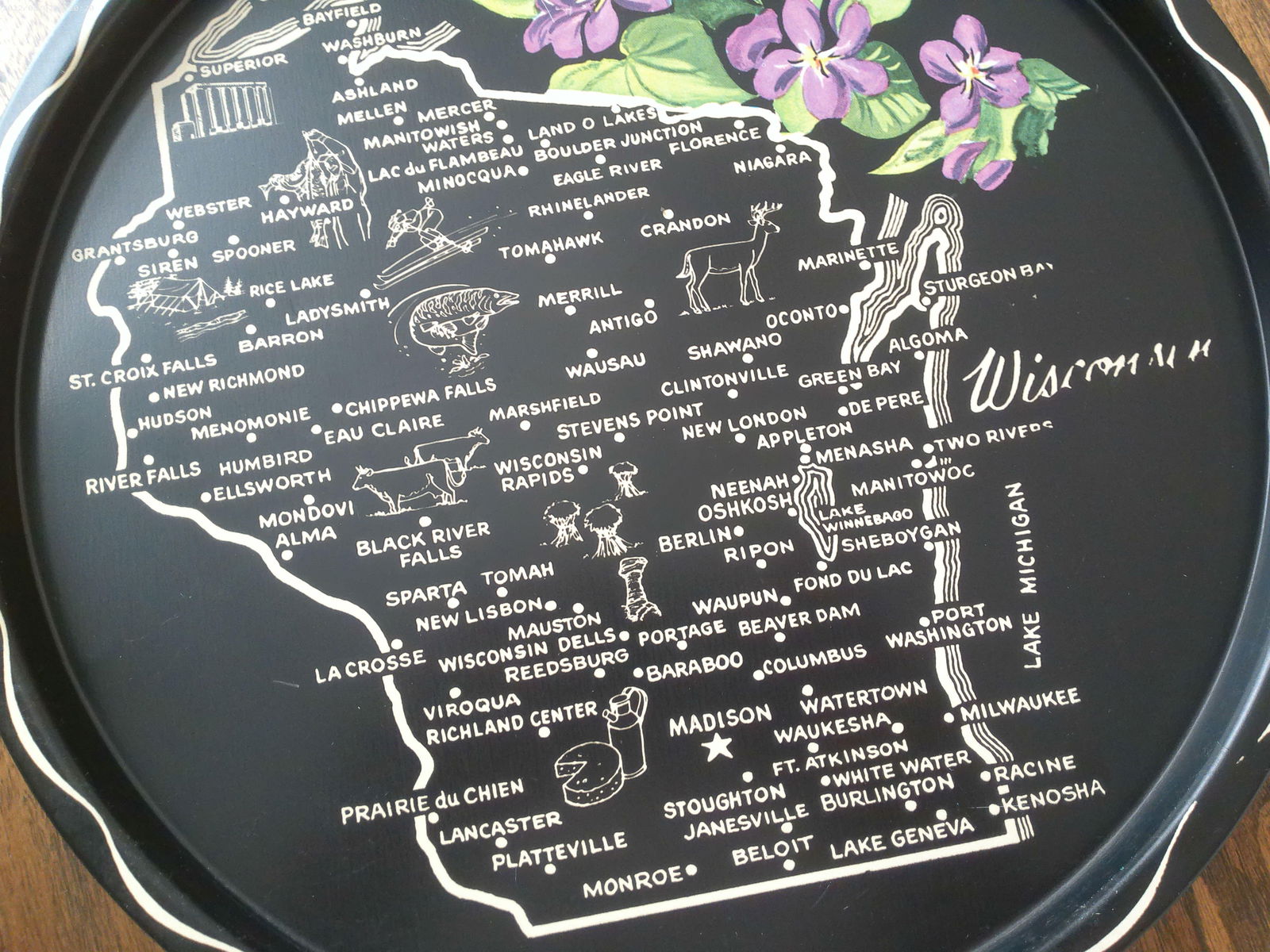 Mid-Century Wisconsin Metal Tourist Tray - 4