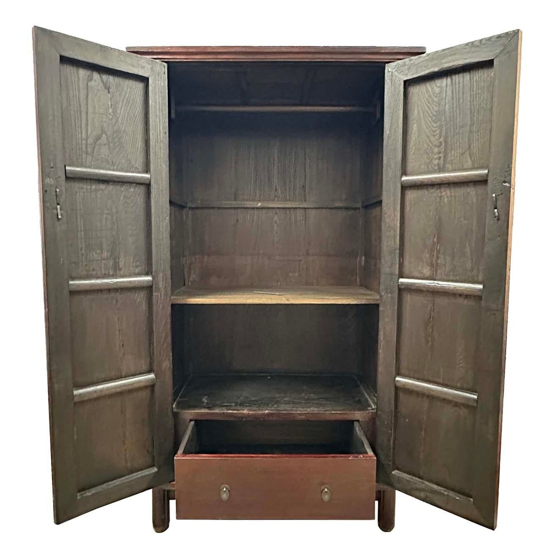 Early 20th Century Antique Chinese Sun Armoire - 3