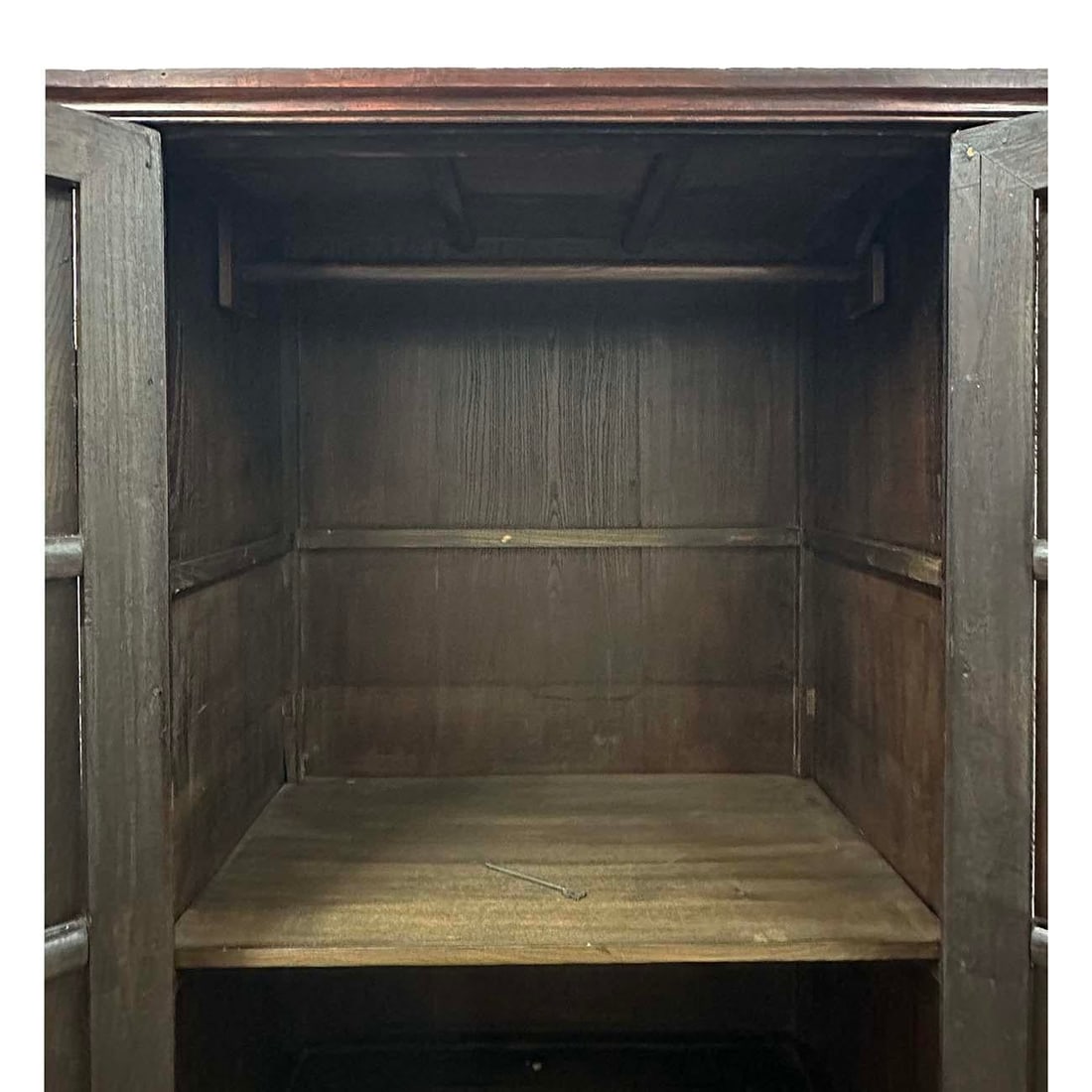 Early 20th Century Antique Chinese Sun Armoire - 4