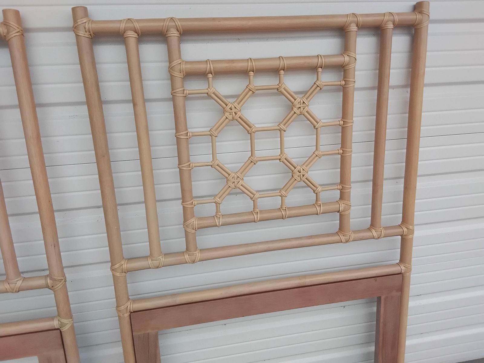 1980s Pair Rattan Chippendale Twin Headboards - 8