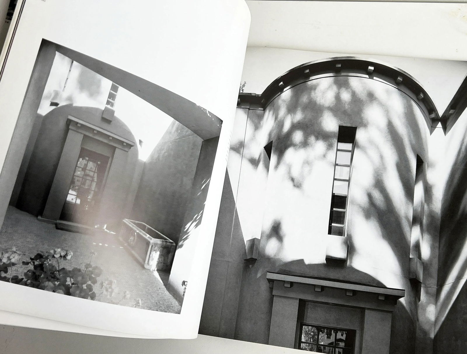 1995 Graves Residence by Michael Graves Coffee Table Book by Phaidon Architecture in Detail - 7