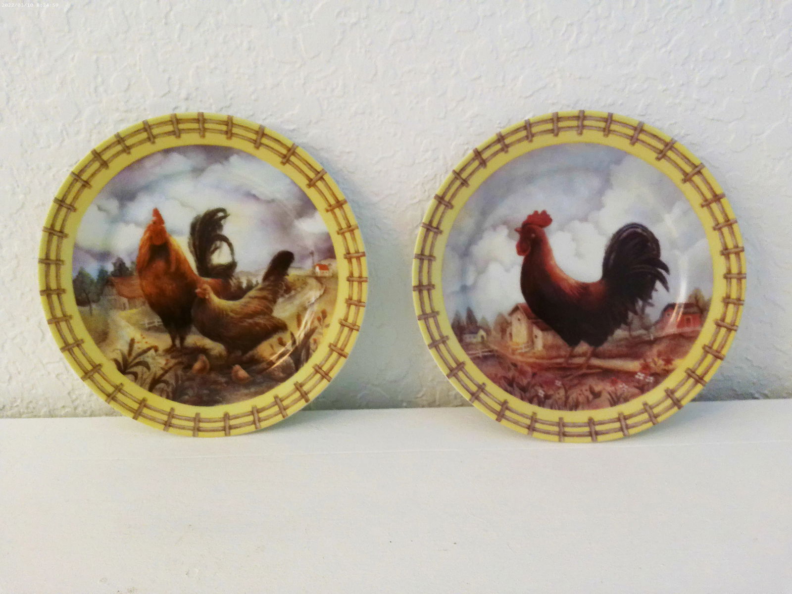 Vintage Rooster & Hen Country Display Plates, a Pair - 2