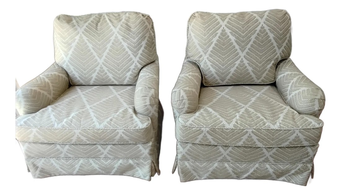 1980s English Arm George Smith Style Club Chairs- Set of 2: George Smith style club chair is the best. Would love for you to sit in it, so very comfortable. Both seat and back are loose cushion, done in "down" like cushion cores. I had these professionally