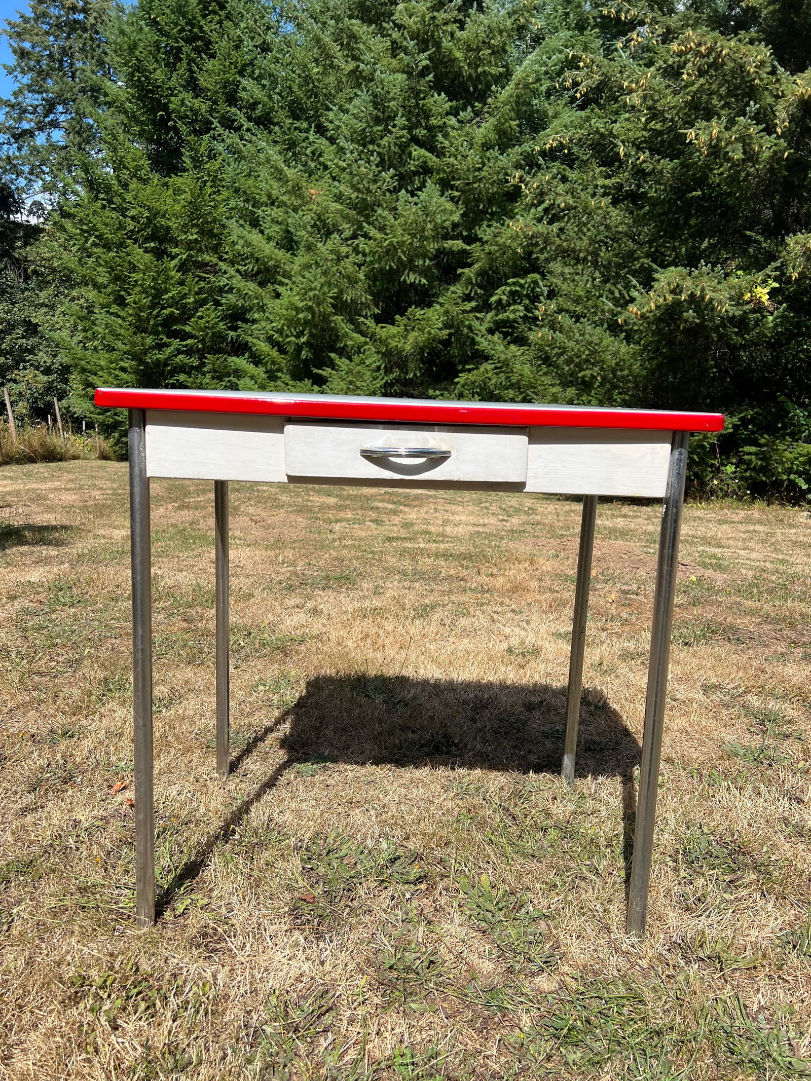 Charming Farmhouse Style White Enamel Top Table - 5