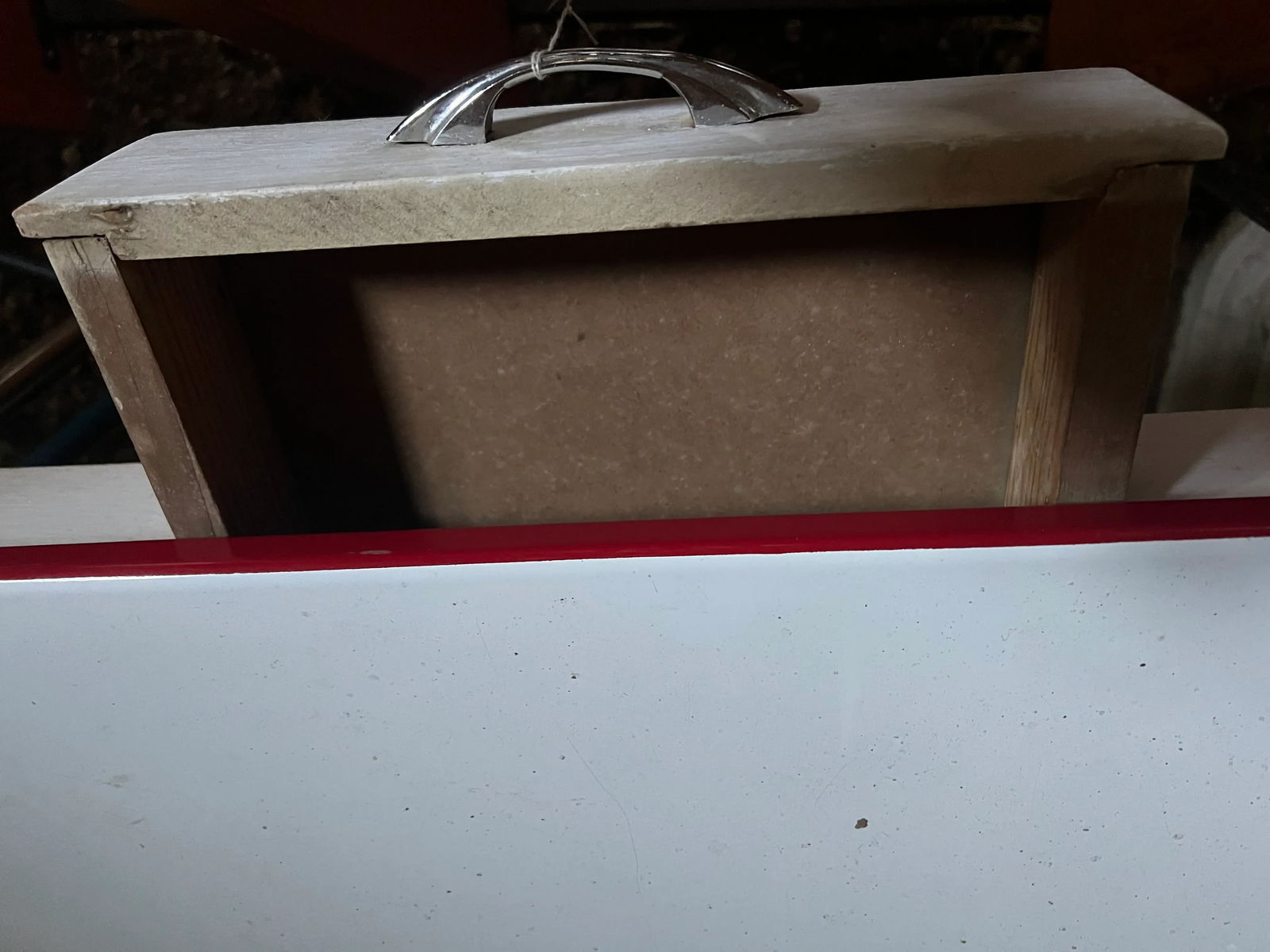 Charming Farmhouse Style White Enamel Top Table - 9