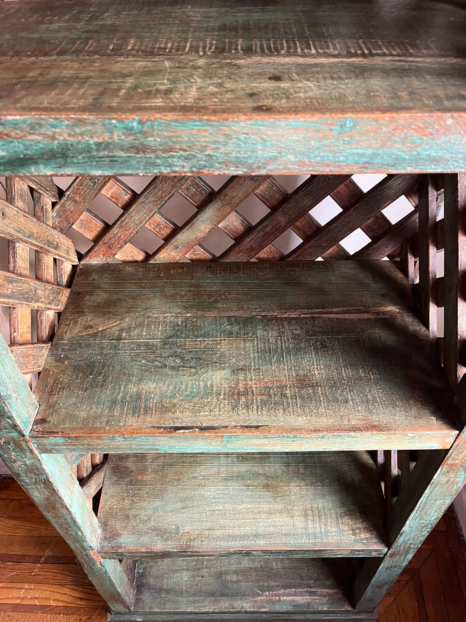 1950s Turquoise Indian Vintage Carved Shelf - 11