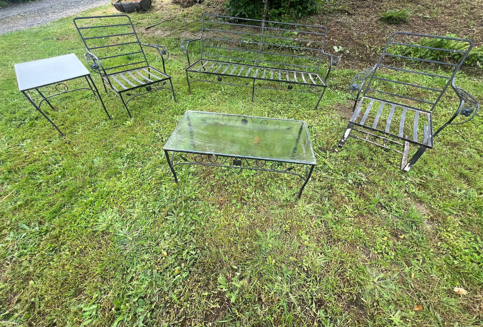 Hollywood Regency Wrought Iron Outdoor Furniture Set, 5 Pieces - 12