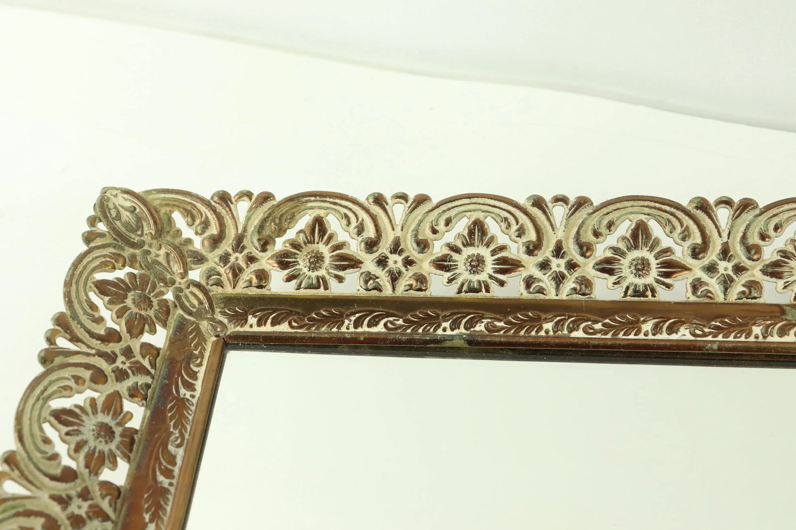 Vintage Hollywood Regency Floral Mirrored Vanity Perfume Tray - 5