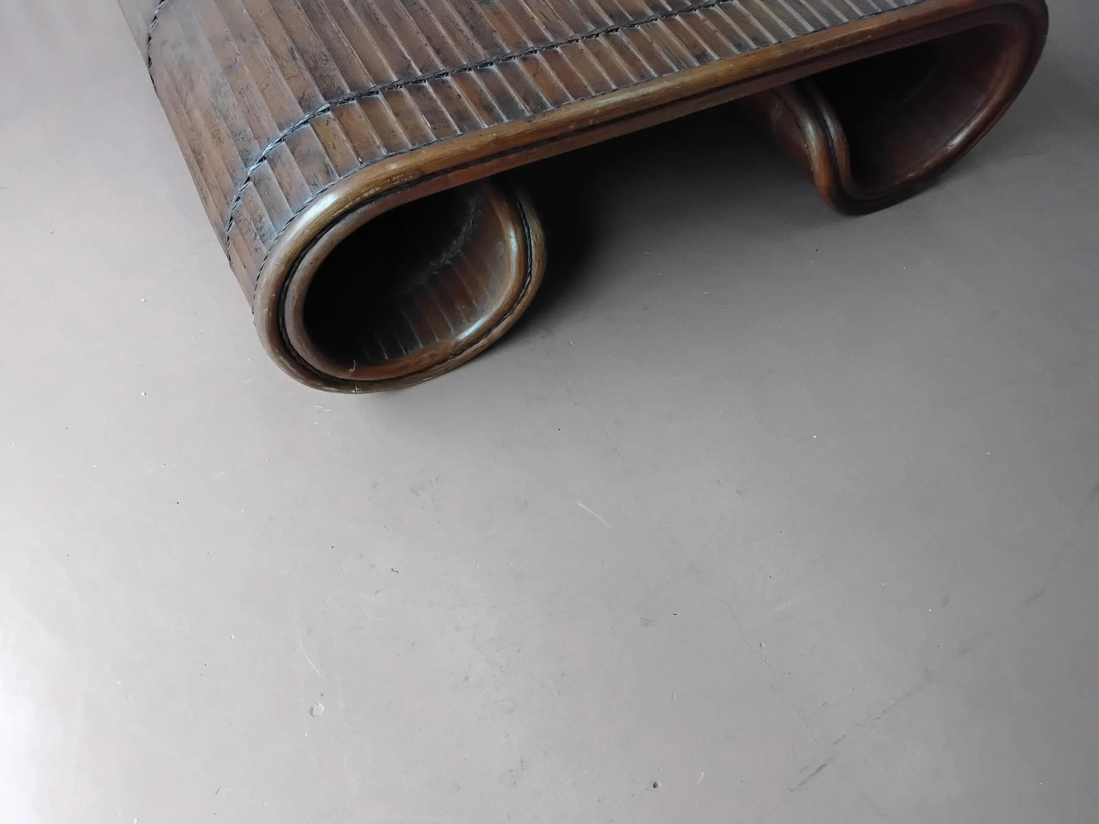 1980s Tropical Mid-Century Modern Scroll Coffee Table - 3